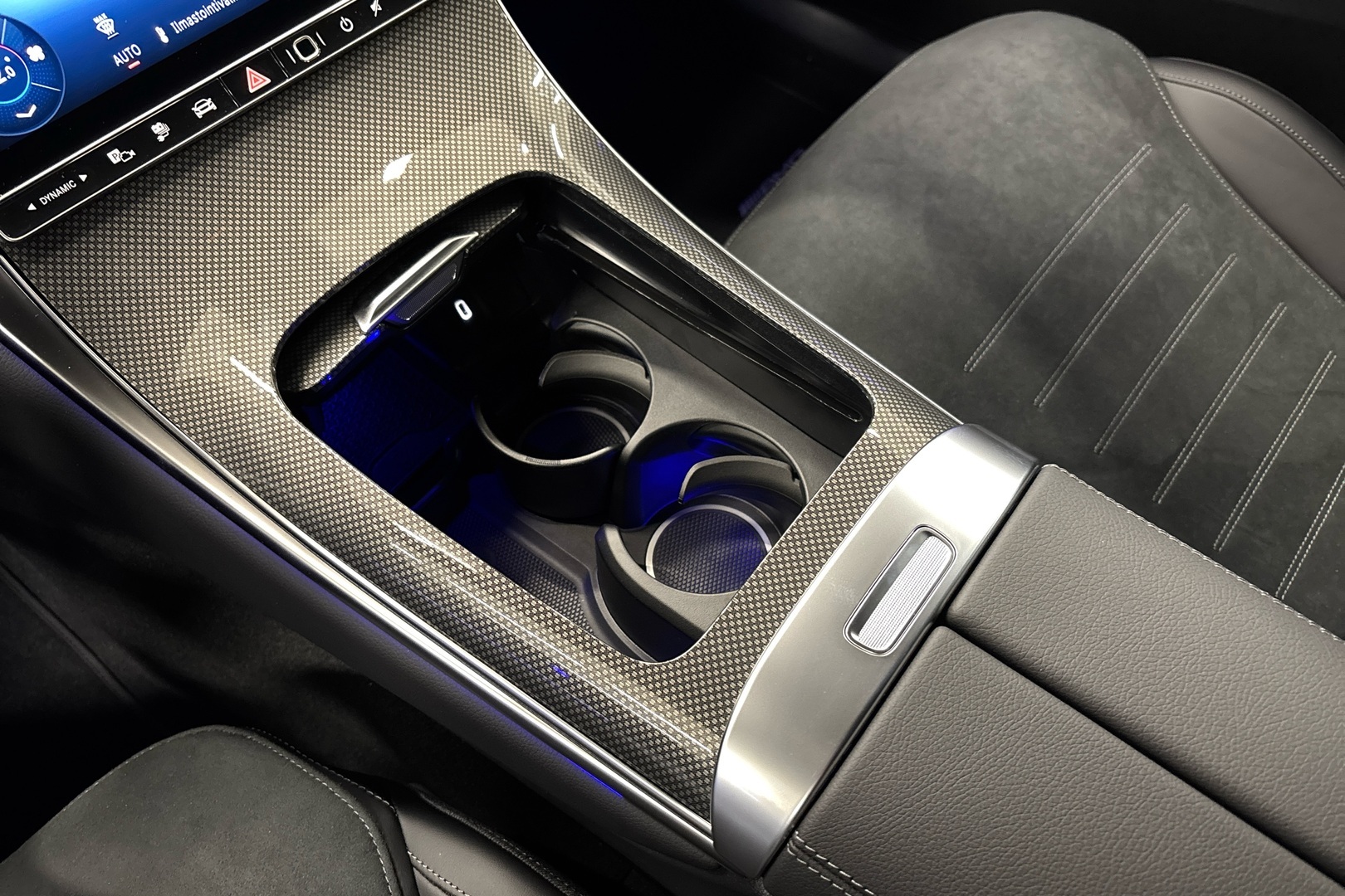 MERCEDES-BENZ GLC 2026