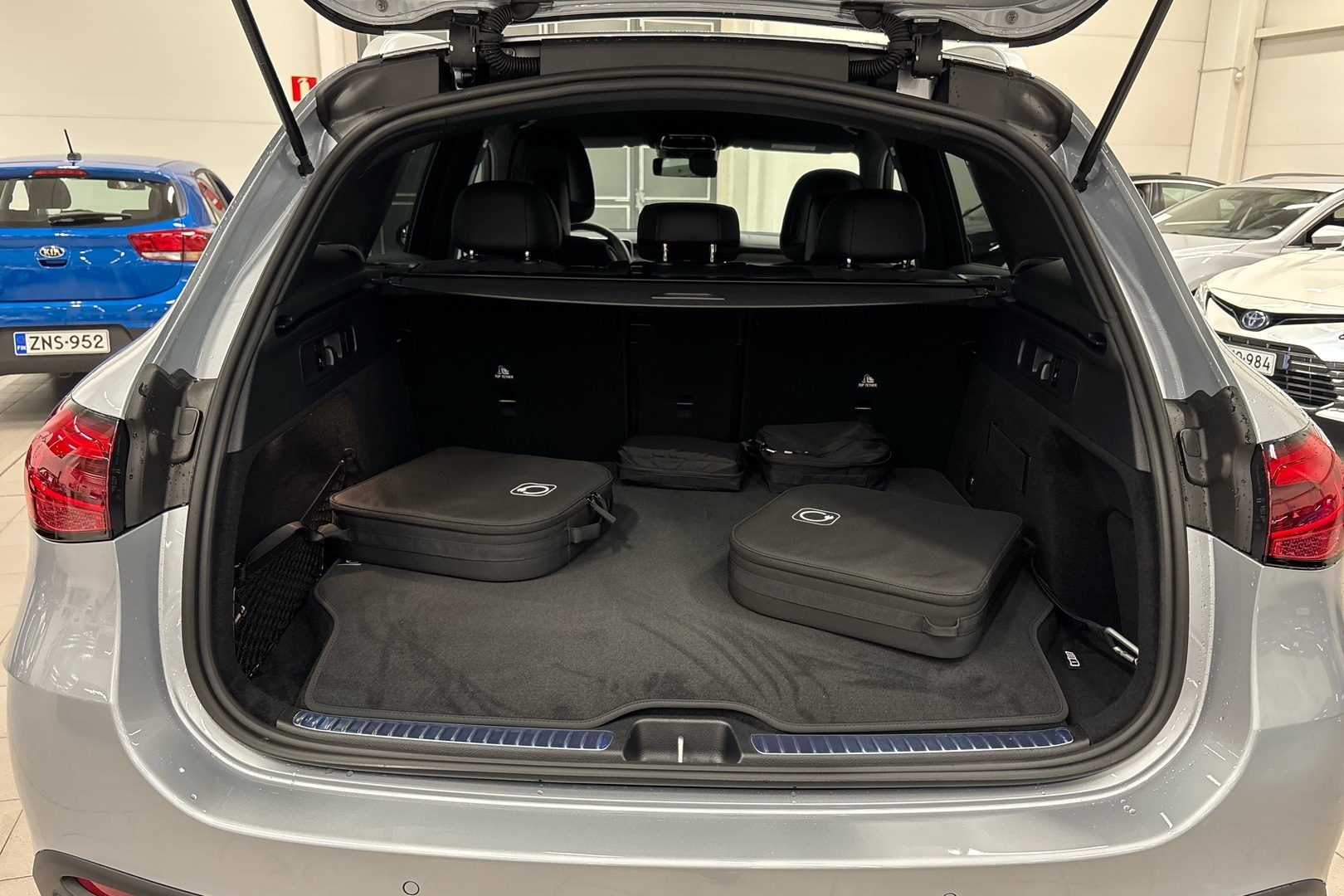 MERCEDES-BENZ GLC 2026