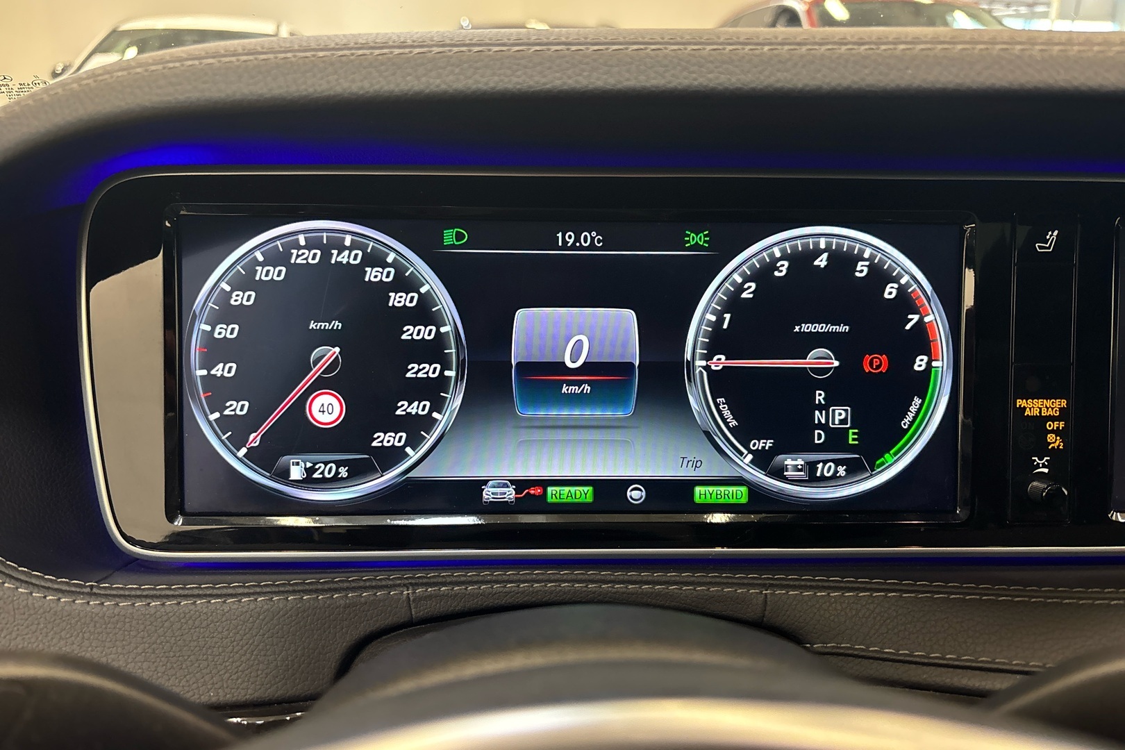 MERCEDES-BENZ S 2014