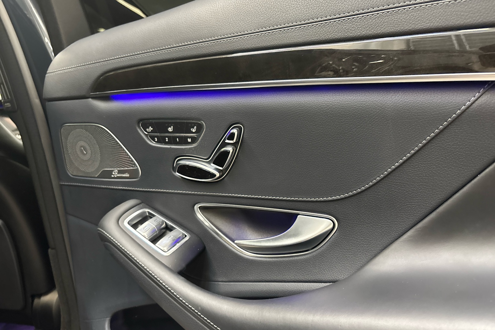 MERCEDES-BENZ S 2014