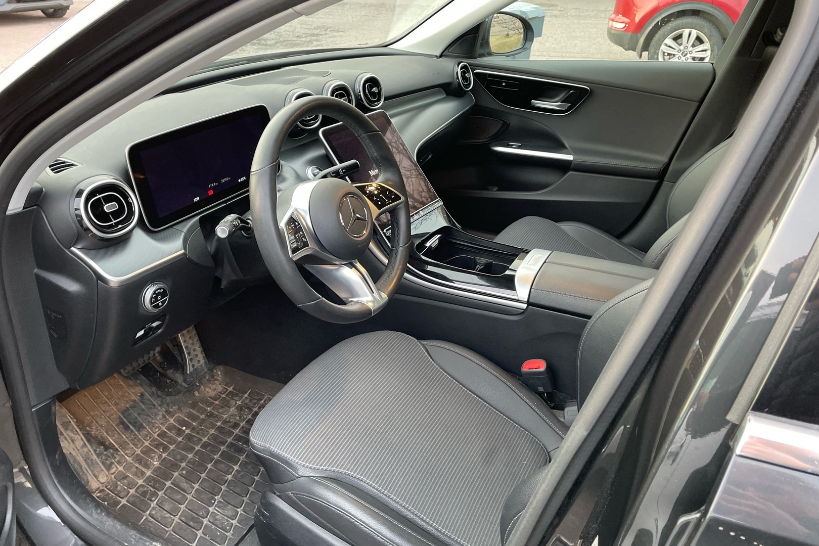 MERCEDES-BENZ C 2023