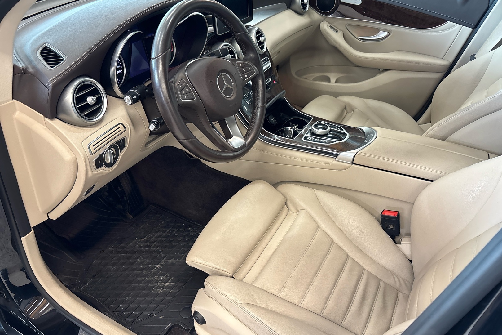 MERCEDES-BENZ GLC 2018