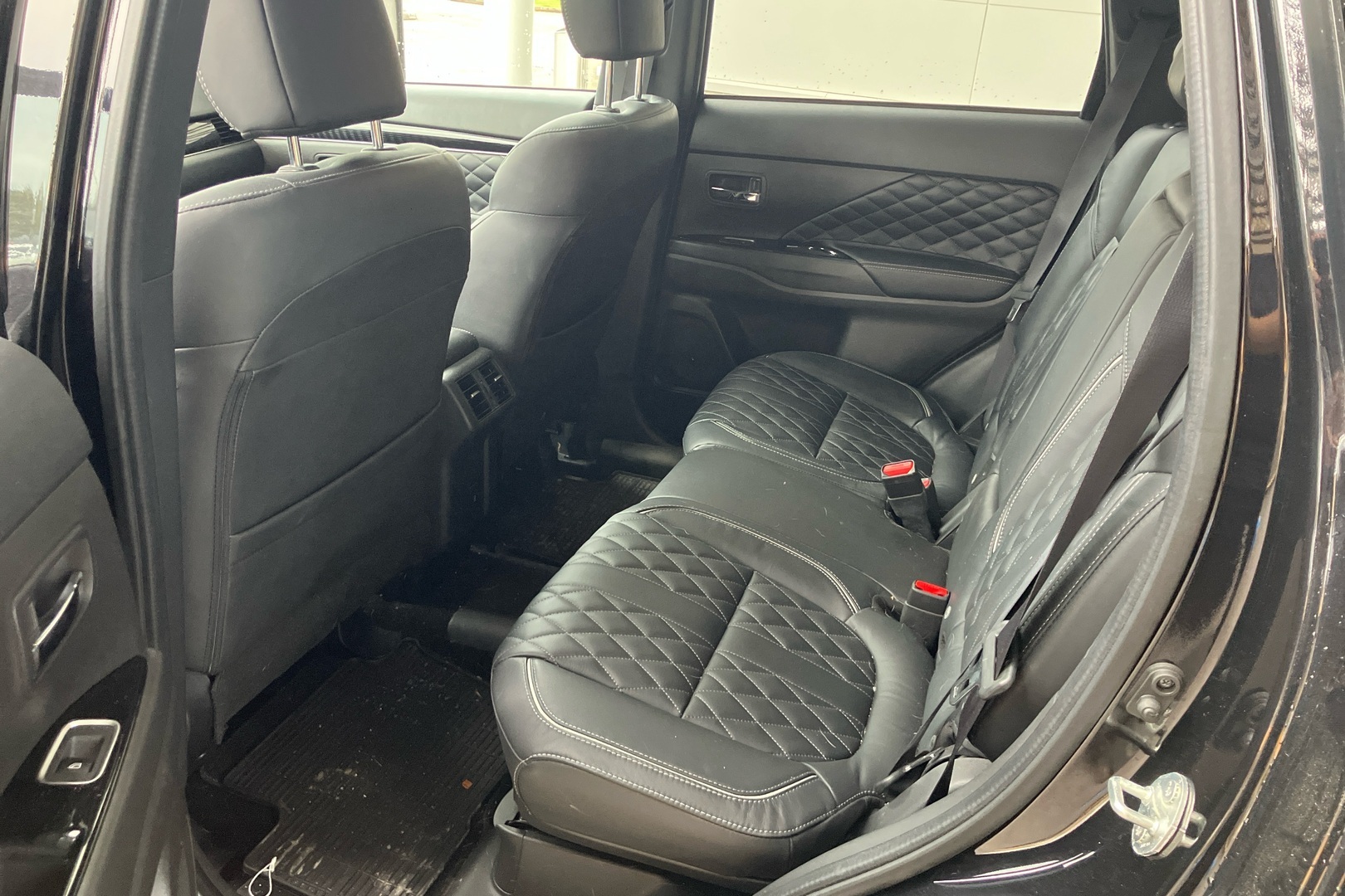 MITSUBISHI Outlander PHEV 2021