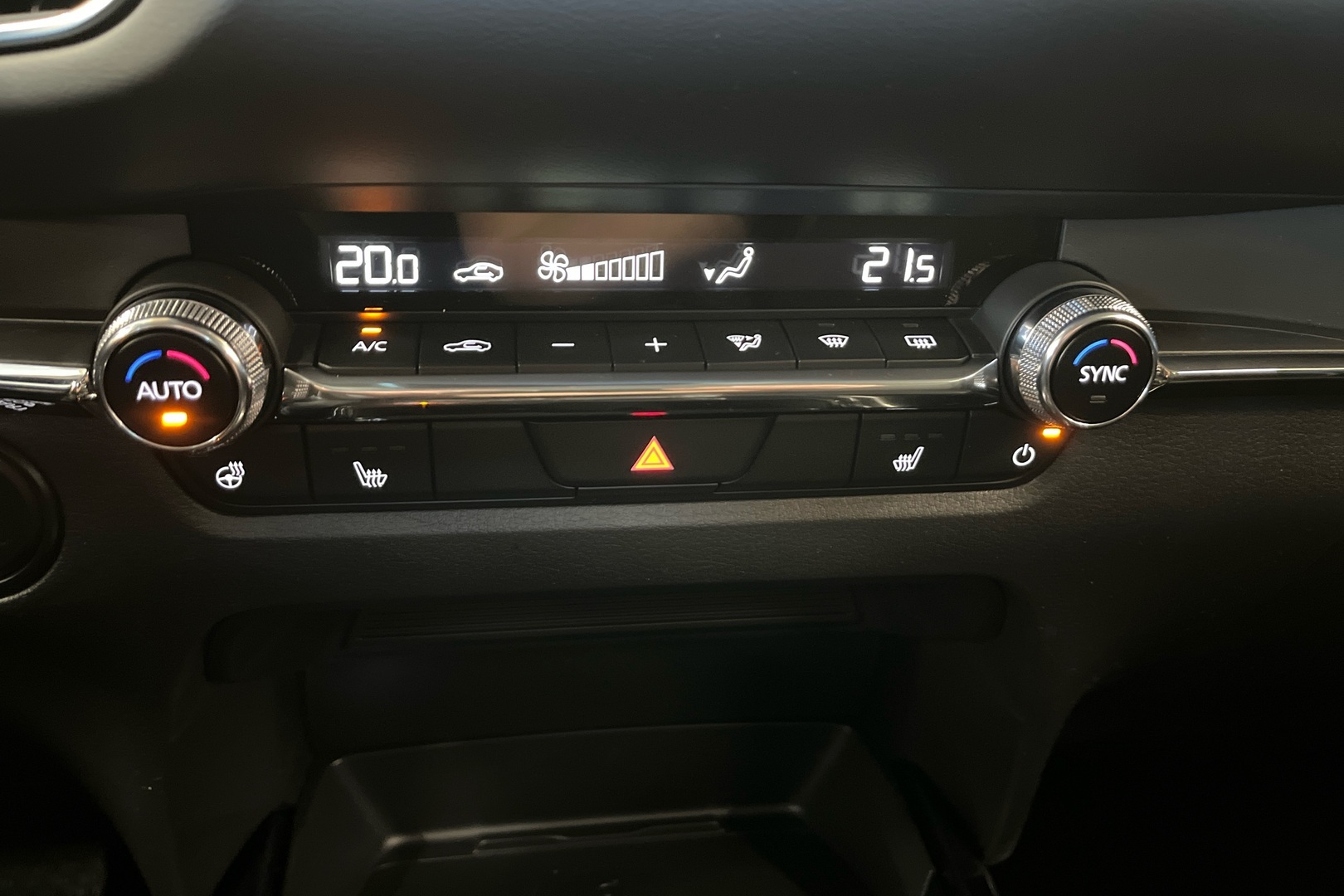 MAZDA CX-30 2026