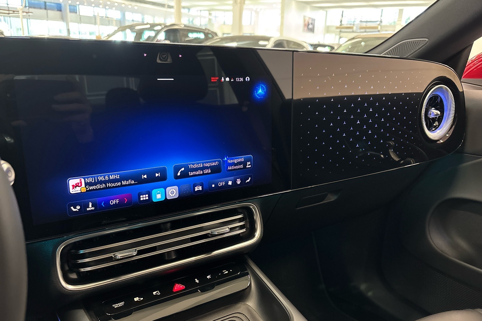 MERCEDES-BENZ CLA 2025