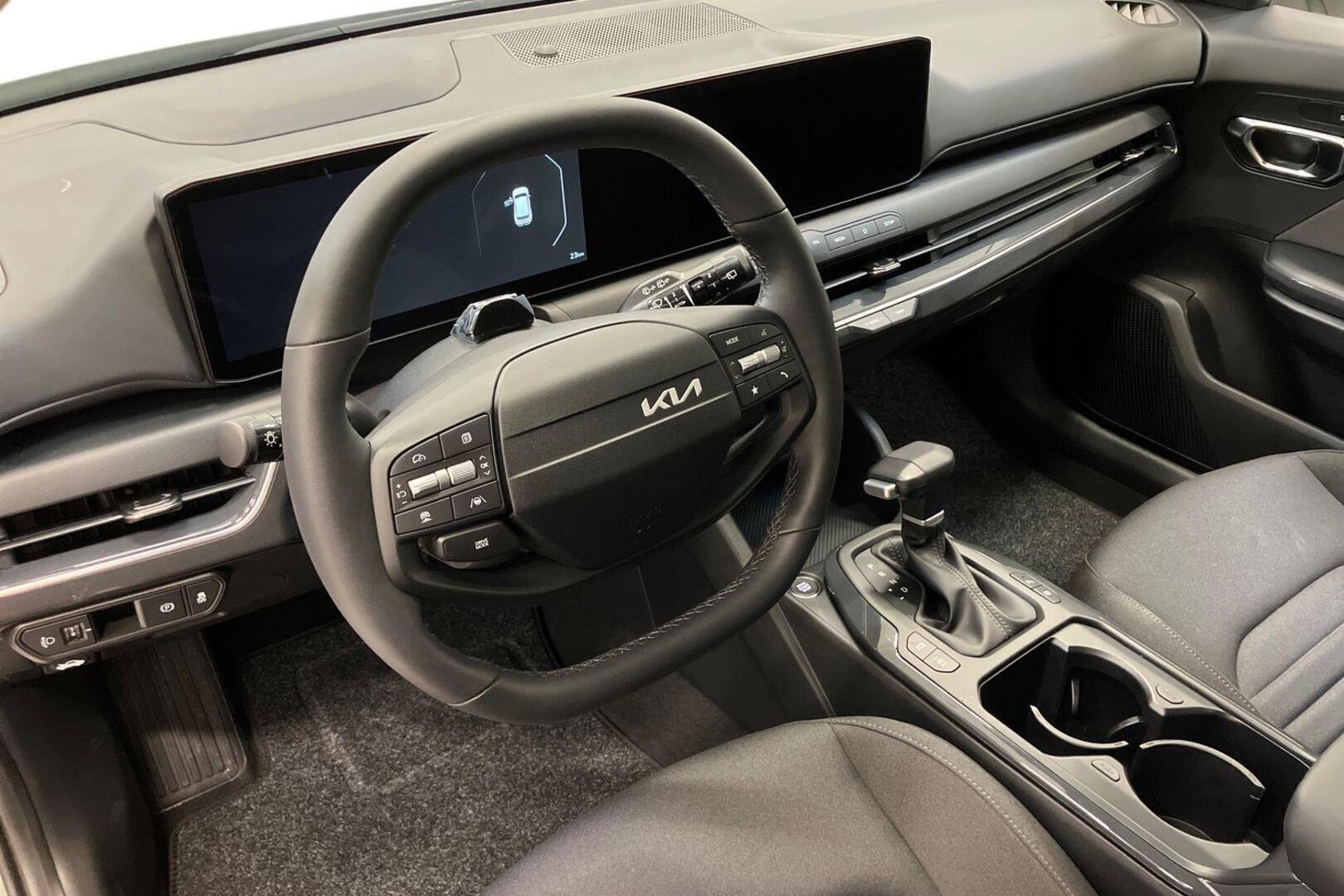 KIA K4 8