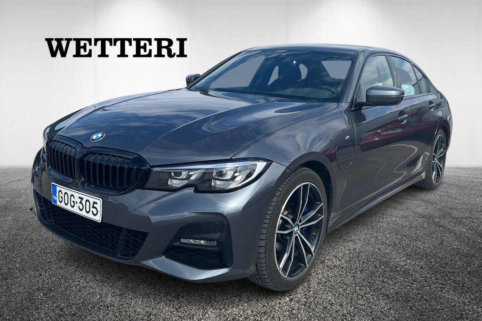 BMW 330 2021