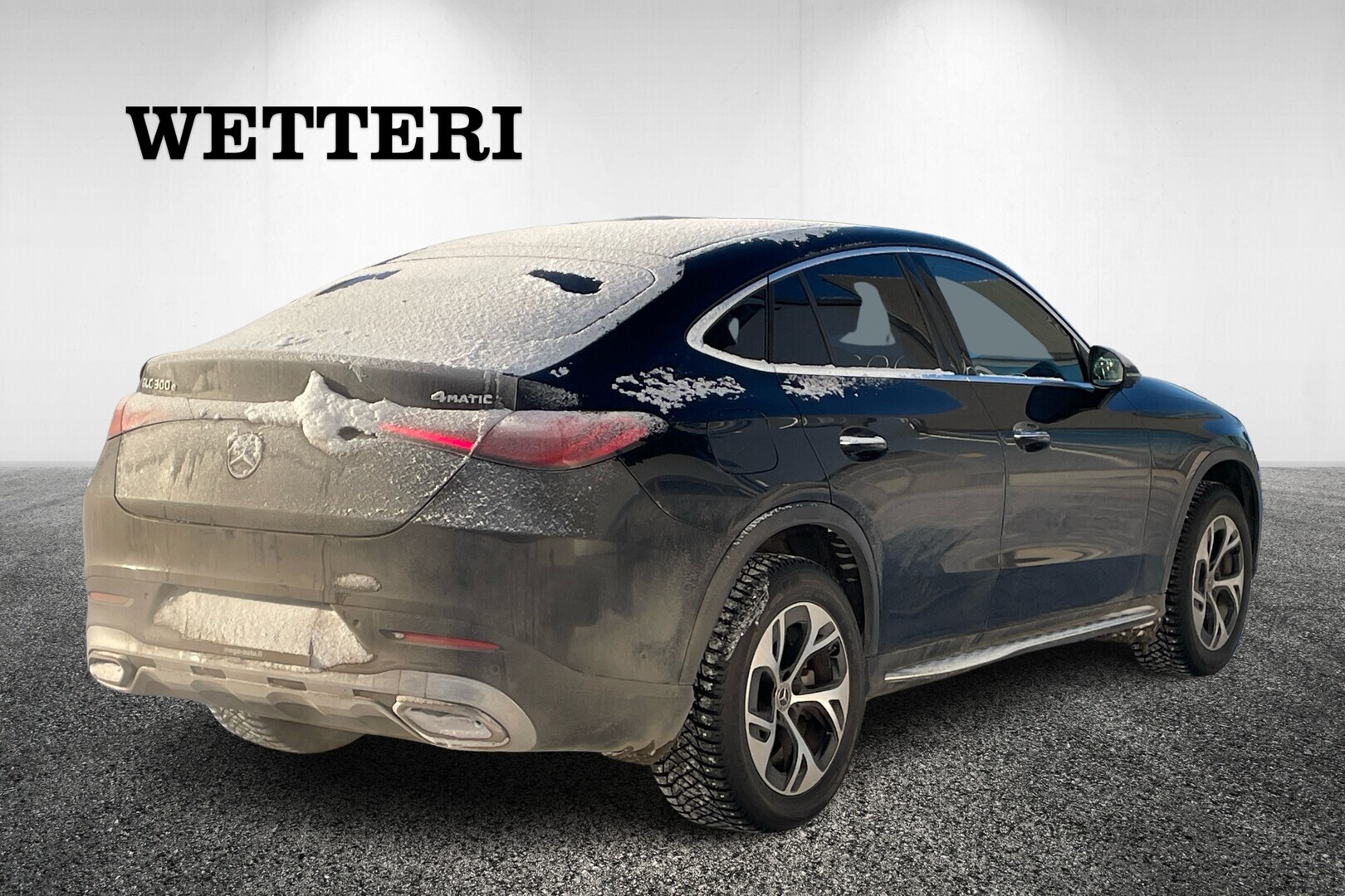 MERCEDES-BENZ GLC 2023