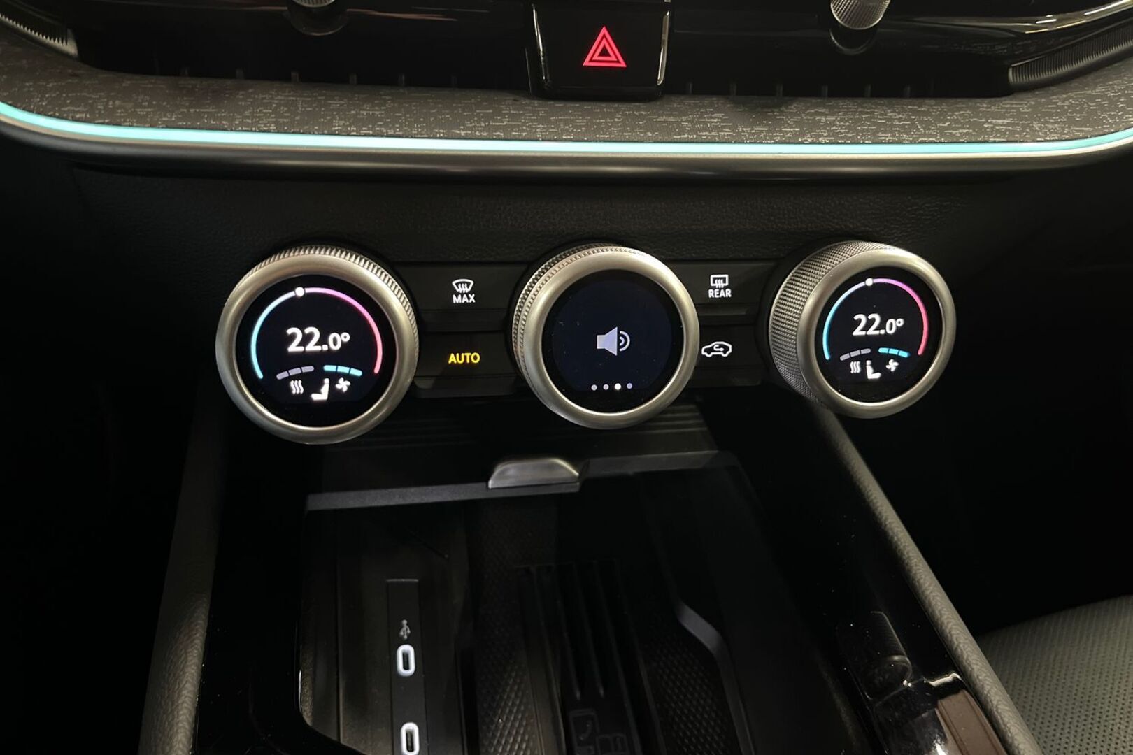 SKODA Superb 21