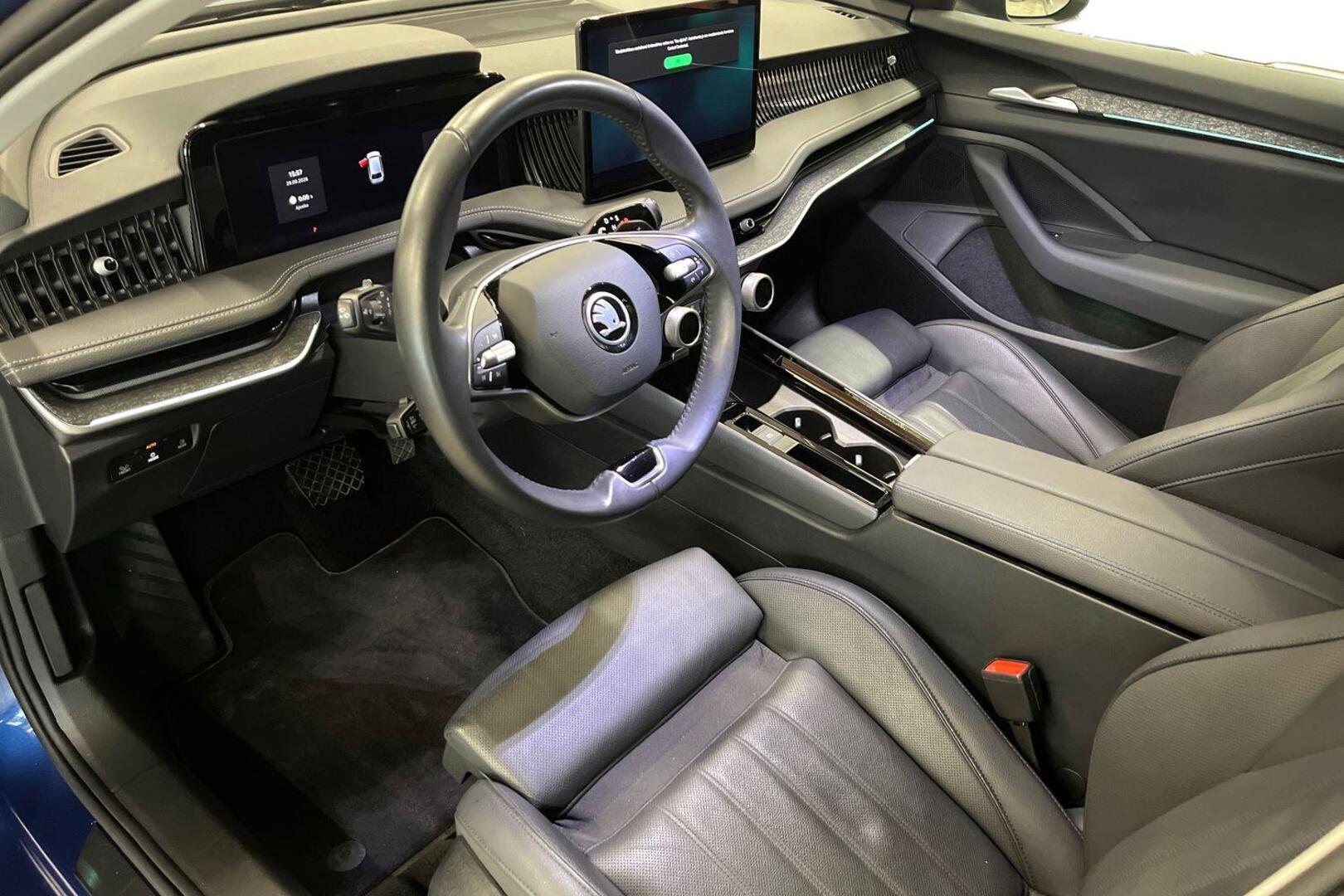 SKODA Superb 8