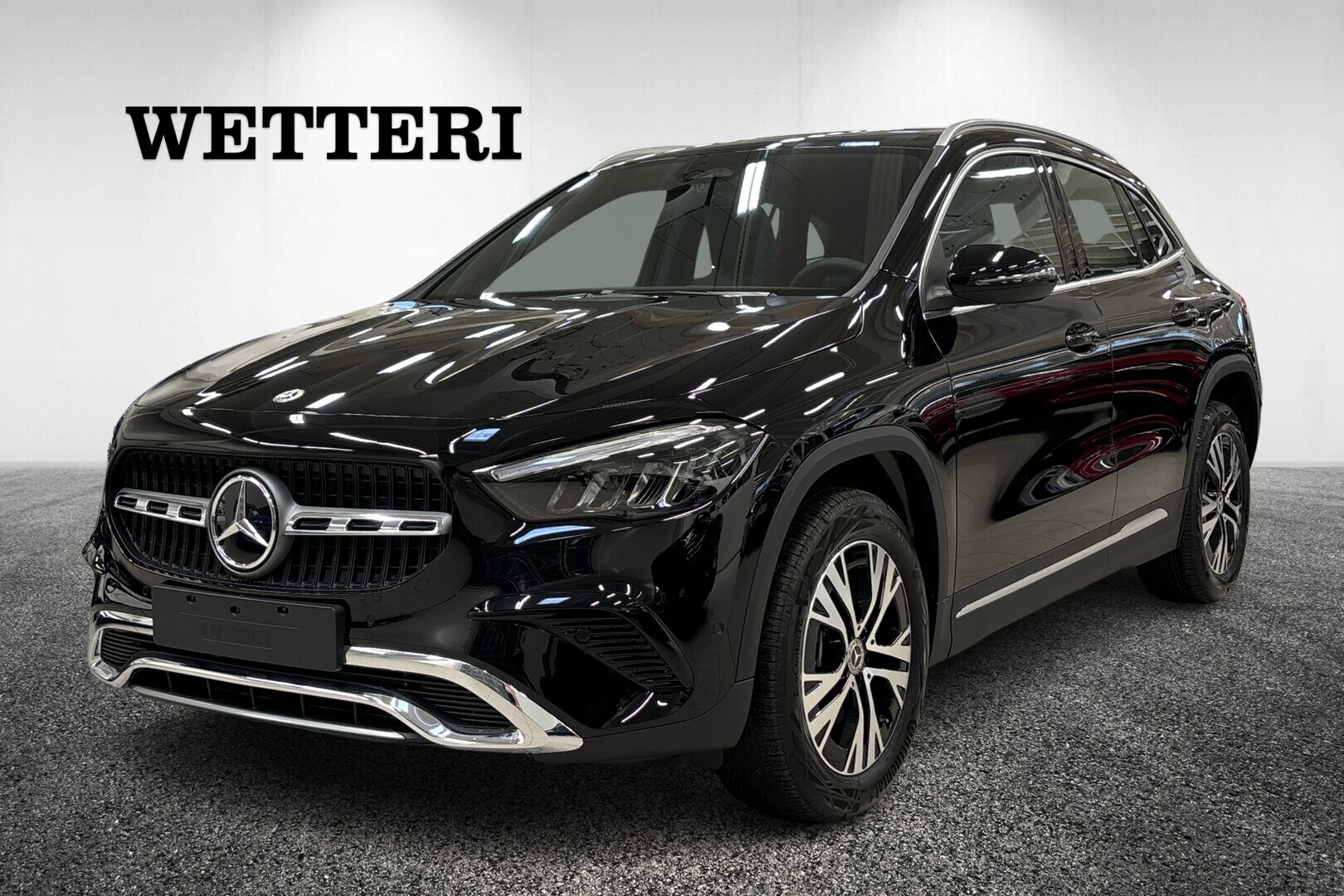 MERCEDES-BENZ GLA 2024