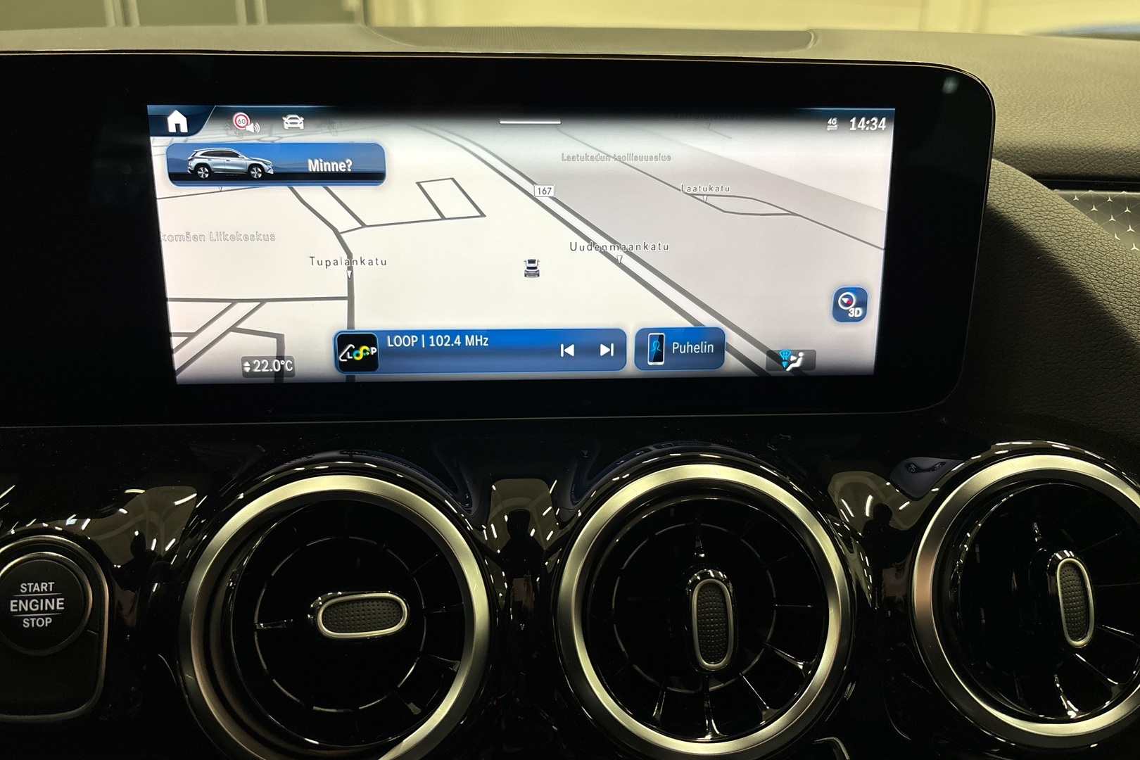 MERCEDES-BENZ GLA 2024