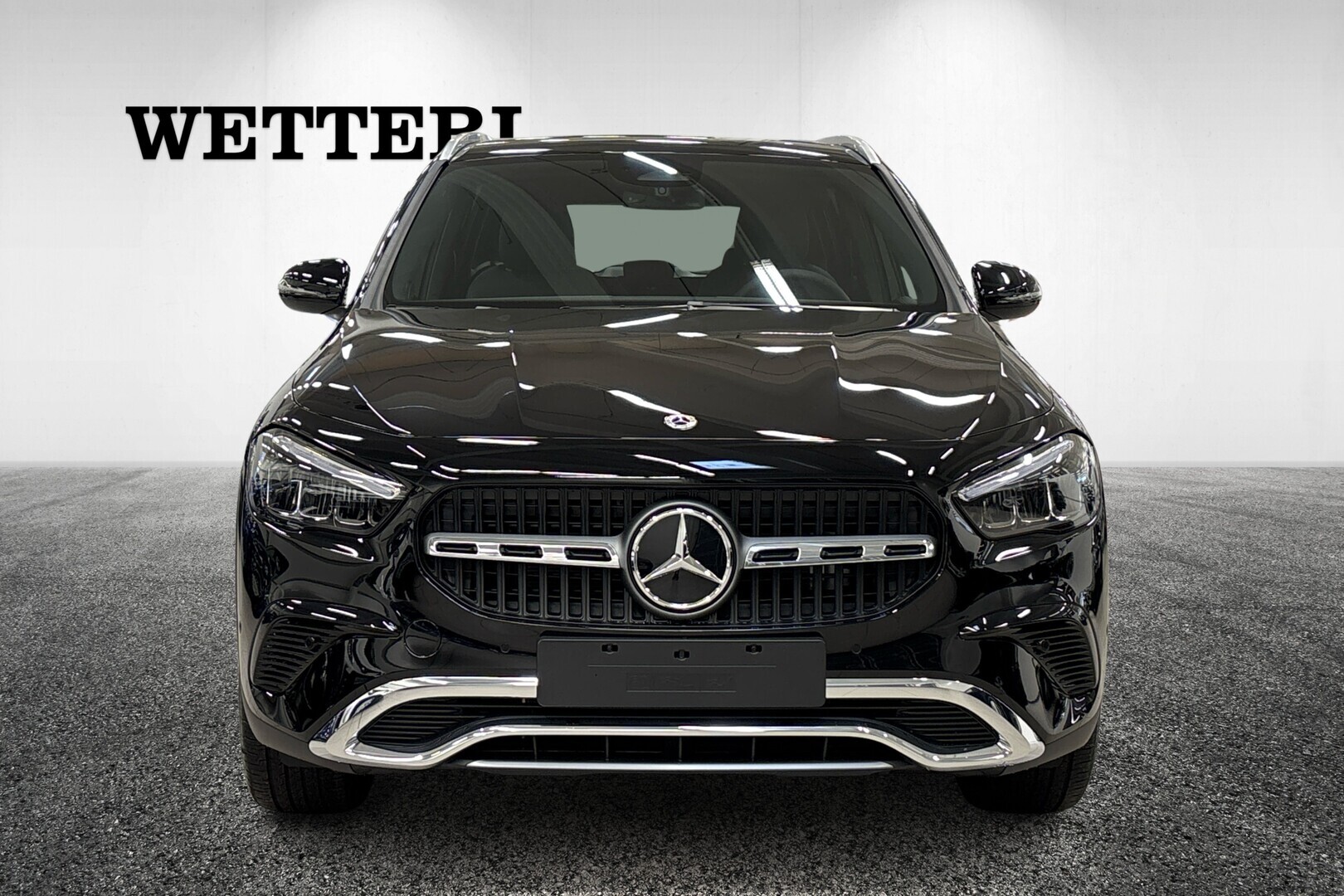 MERCEDES-BENZ GLA 2024