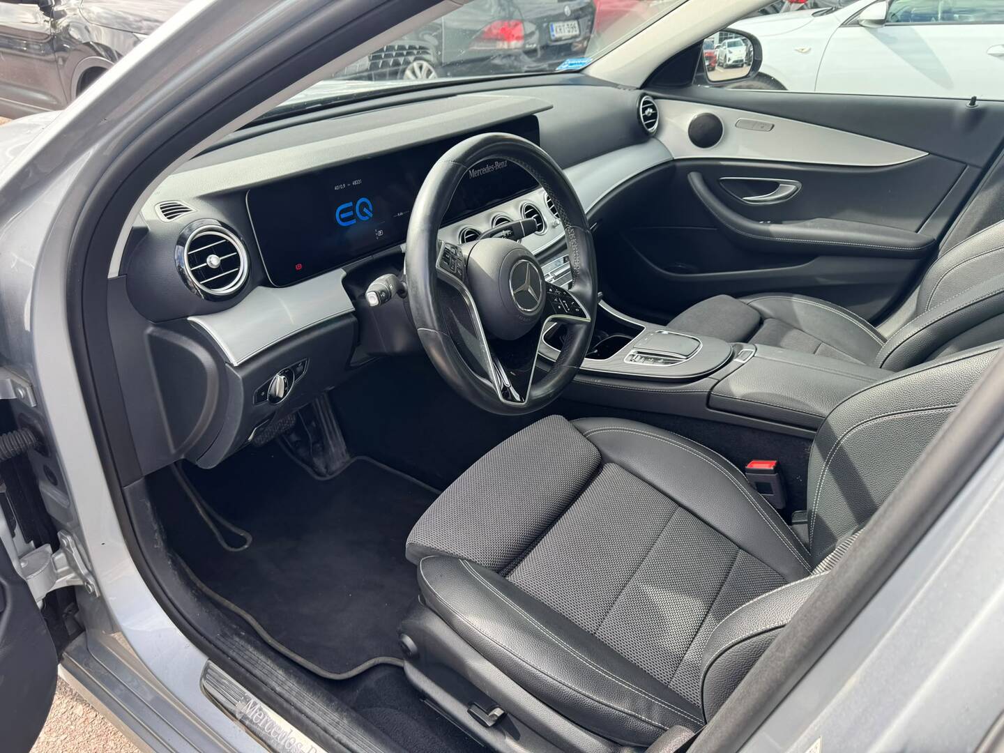 MERCEDES-BENZ E 2021