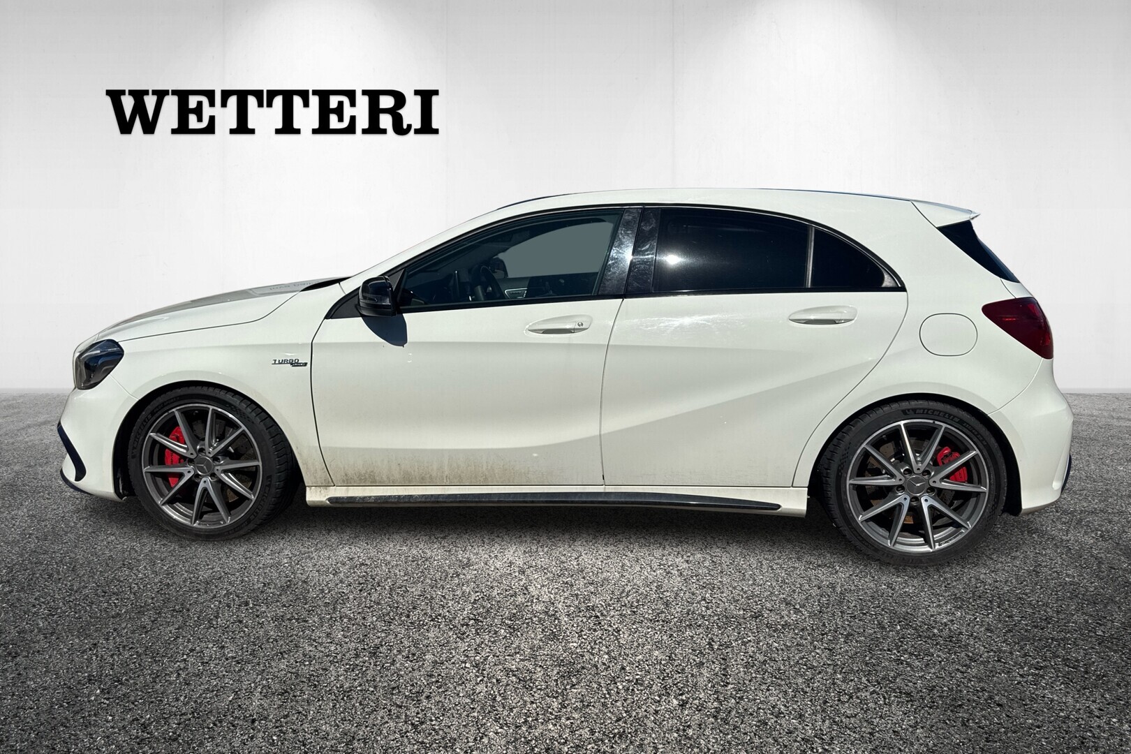 MERCEDES-BENZ A 45 AMG 2017
