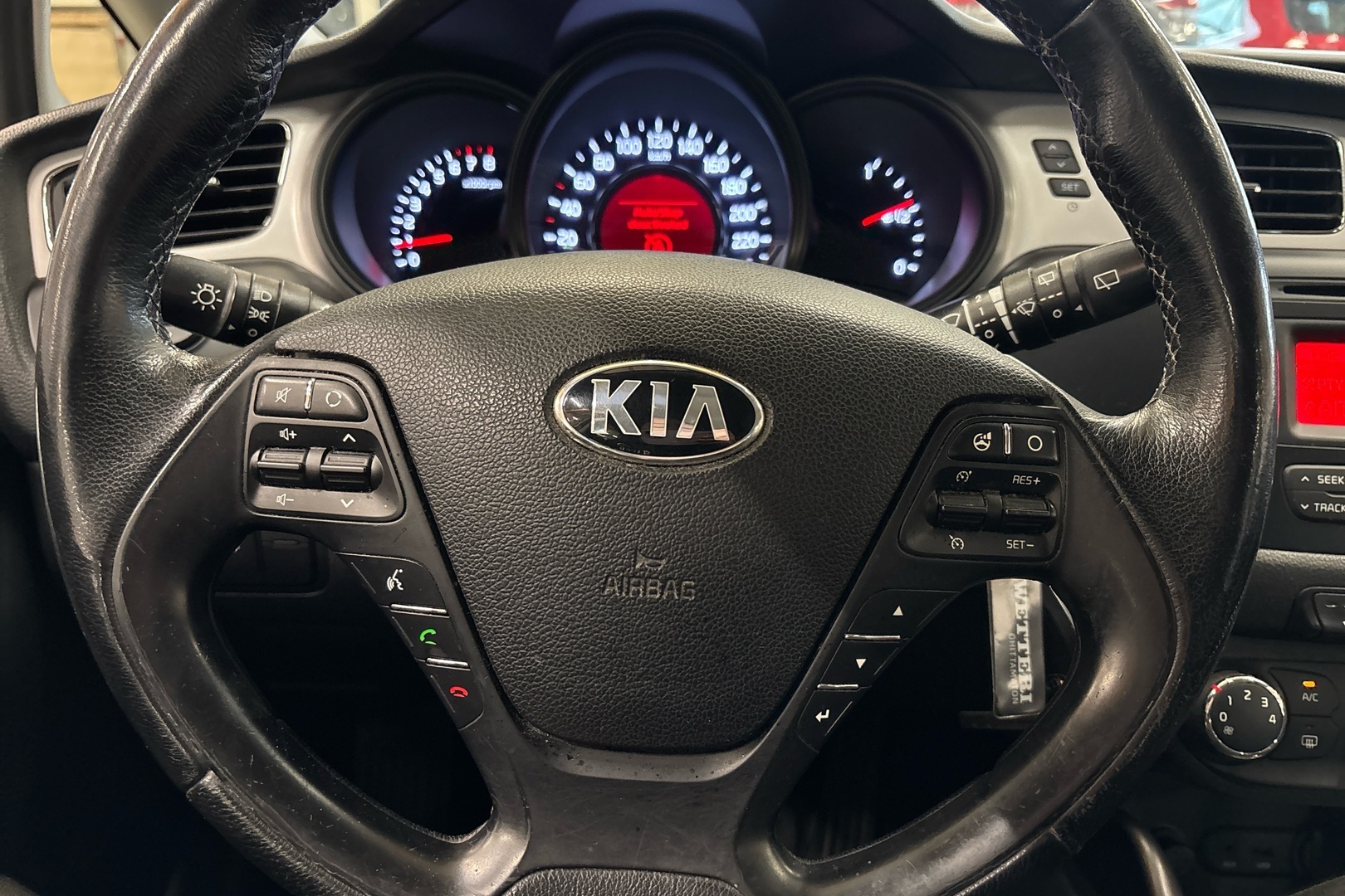 KIA cee'd 2014