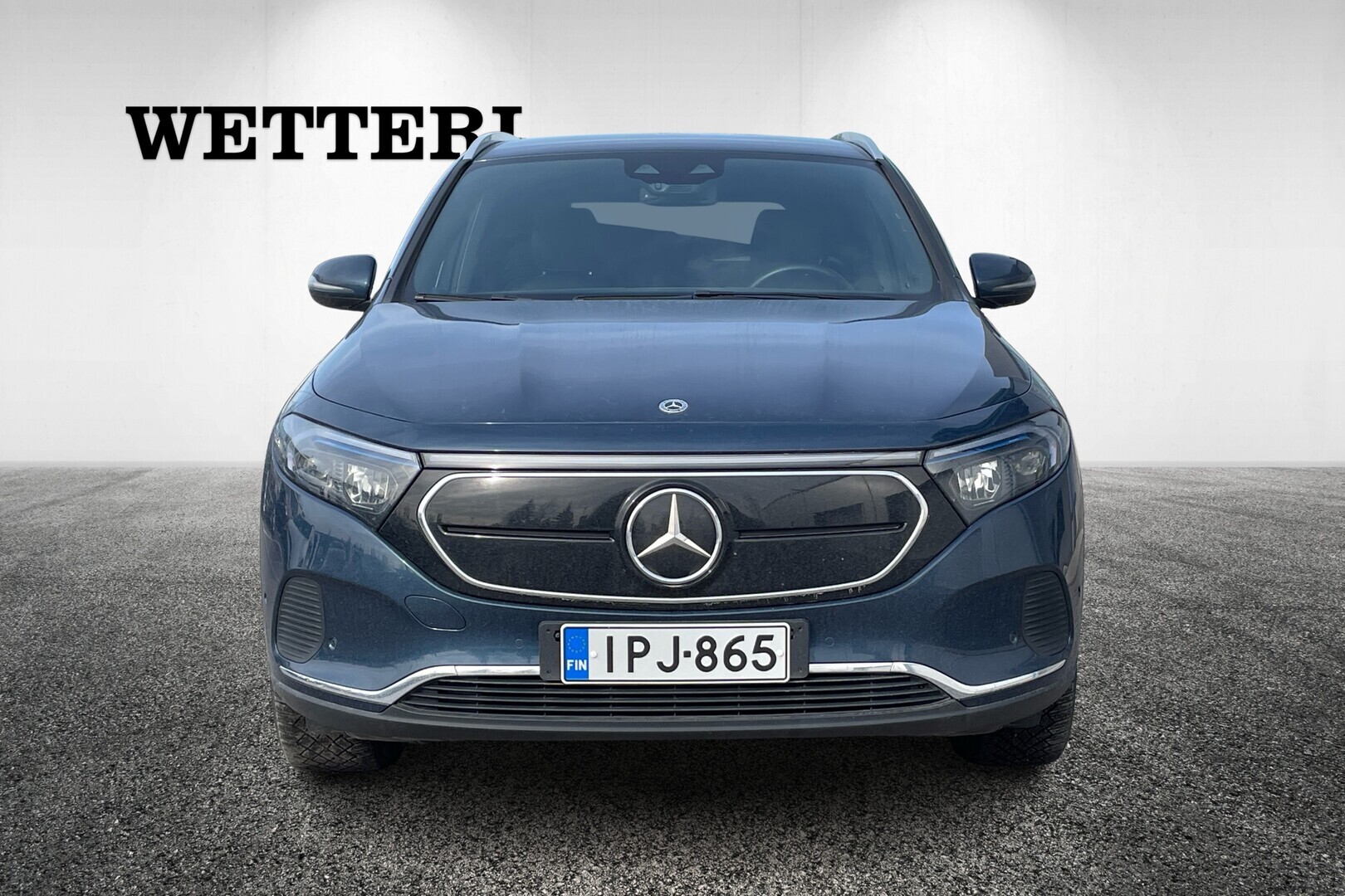 MERCEDES-BENZ EQA 2022