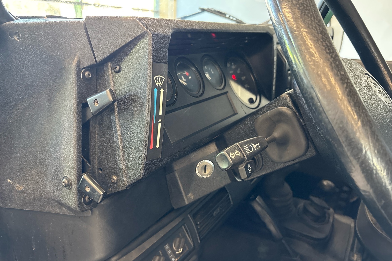 LAND ROVER Defender 2003