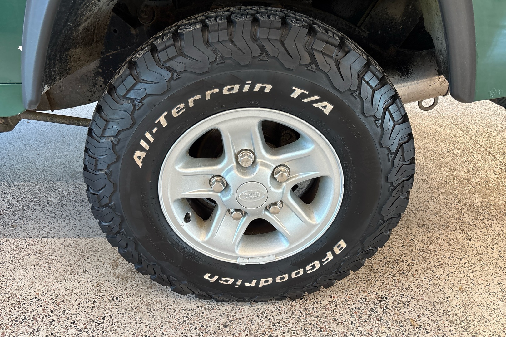 LAND ROVER Defender 2003