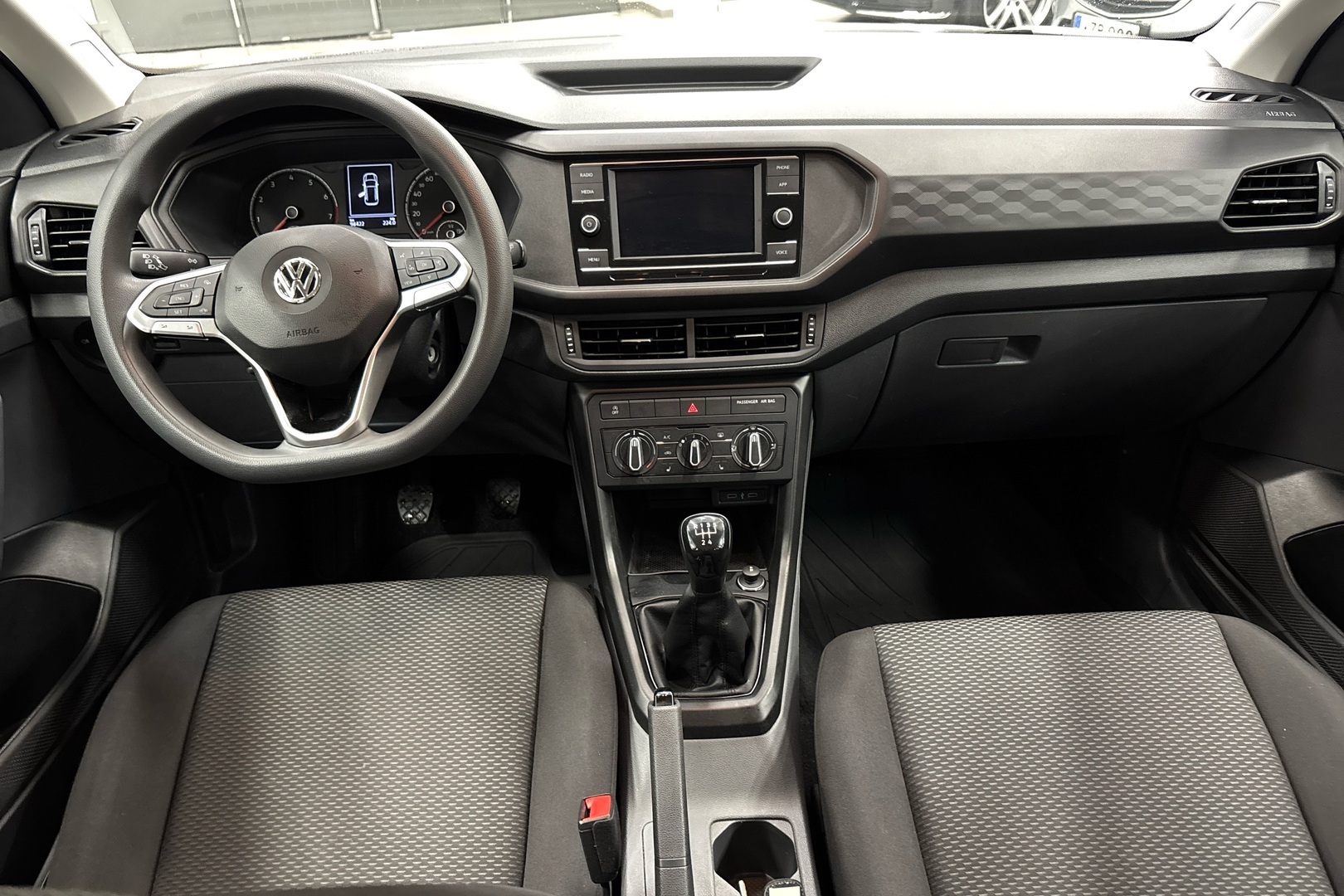 VOLKSWAGEN T-Cross 2019