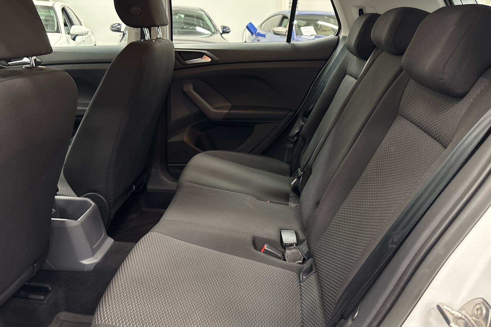 VOLKSWAGEN T-Cross 2019