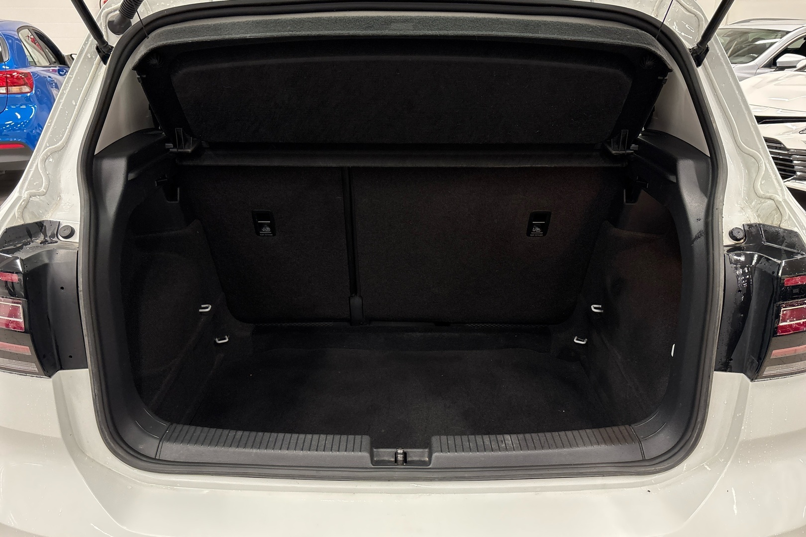 VOLKSWAGEN T-Cross 2019