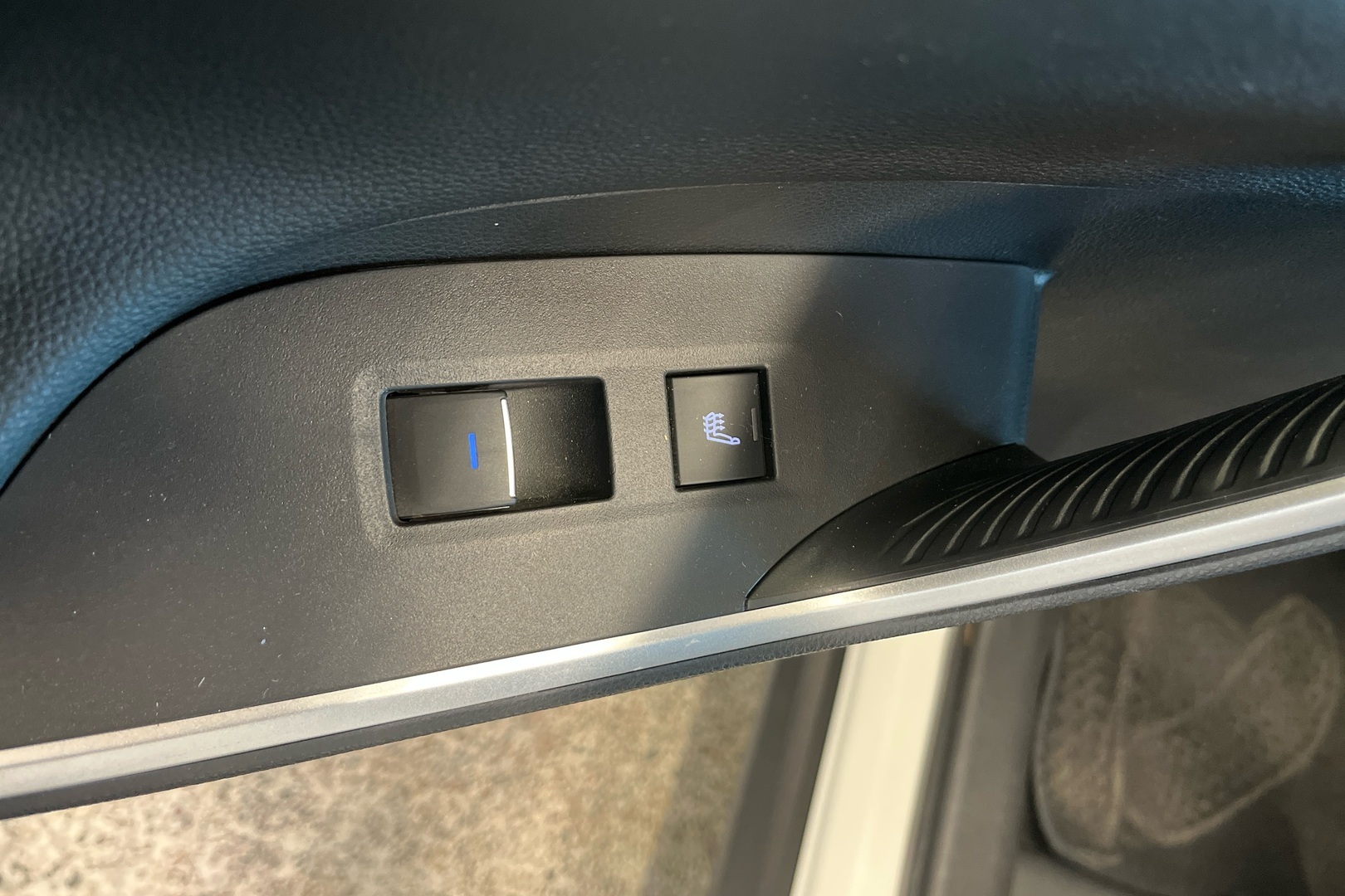 TOYOTA RAV4 Plug-in 2022