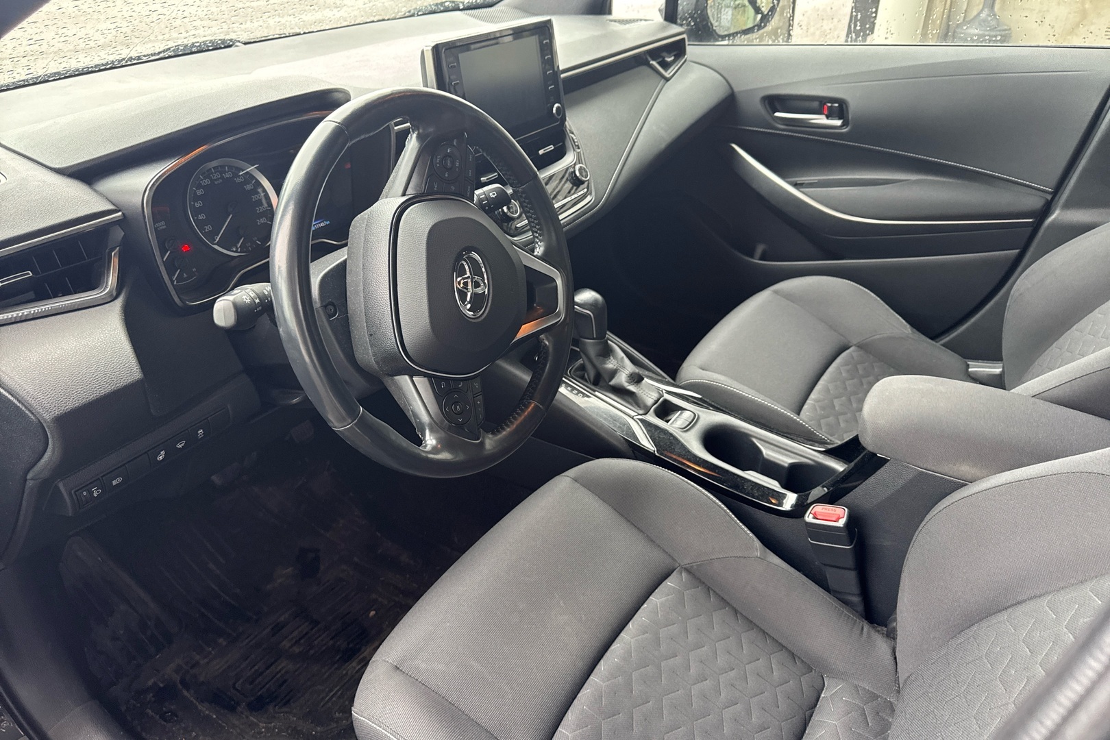 TOYOTA Corolla 2019