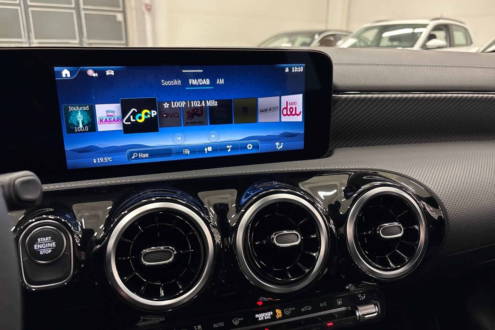 MERCEDES-BENZ CLA 2025