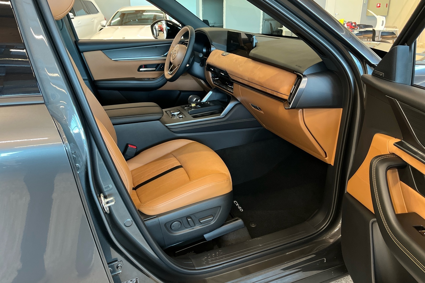 MAZDA CX-60 2026