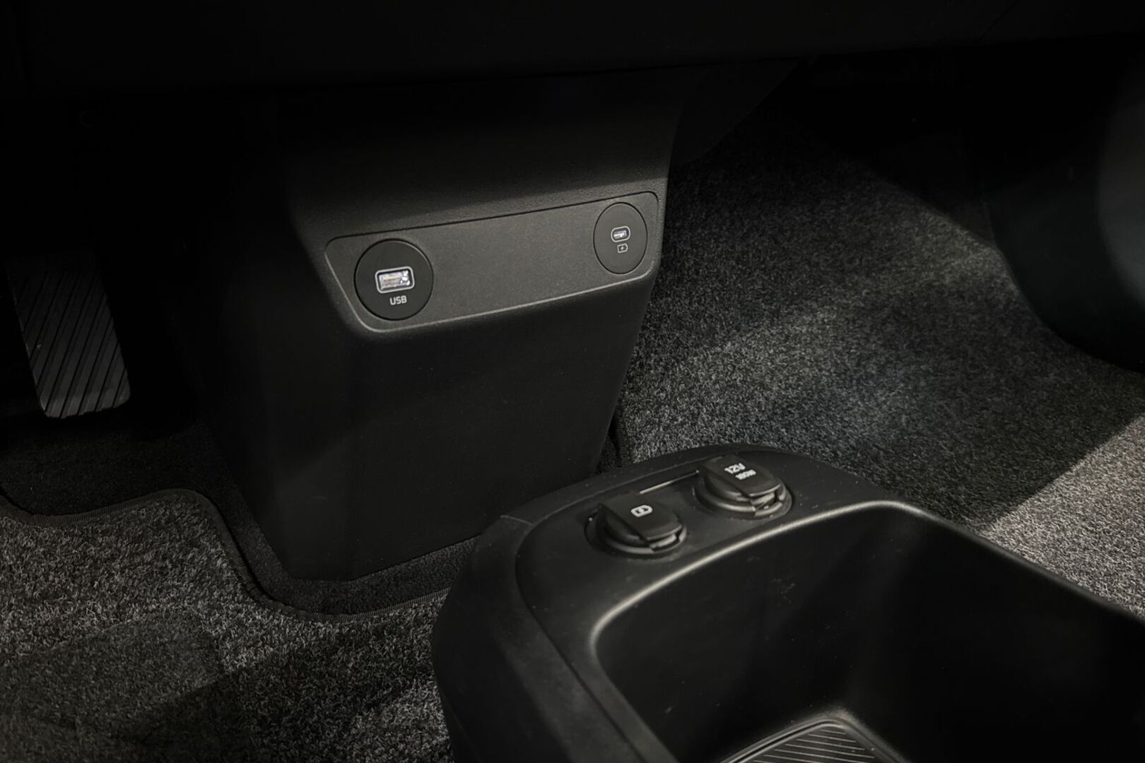 KIA EV6 2024