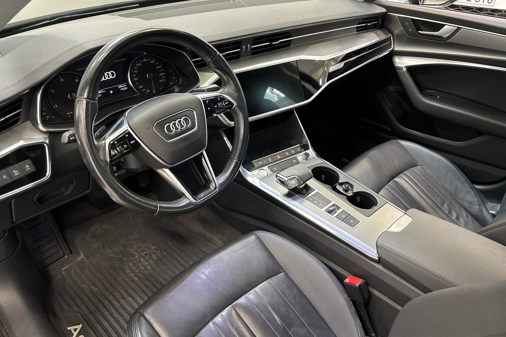 AUDI A6 2019