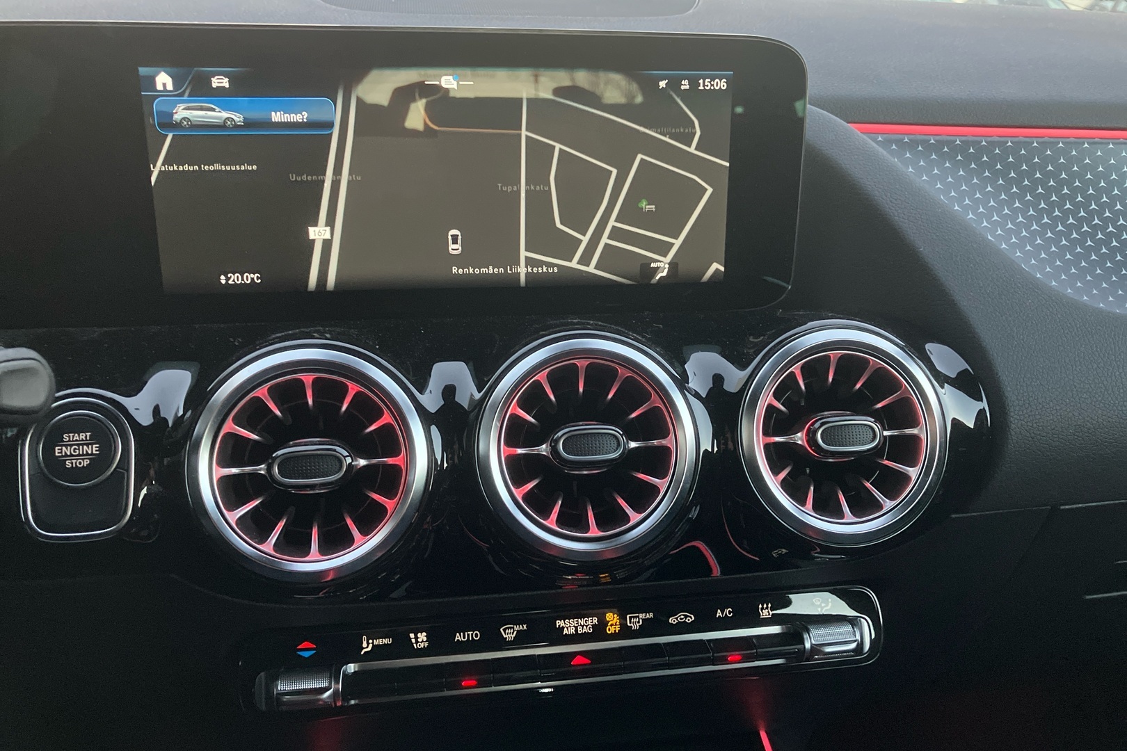 MERCEDES-BENZ B 2023