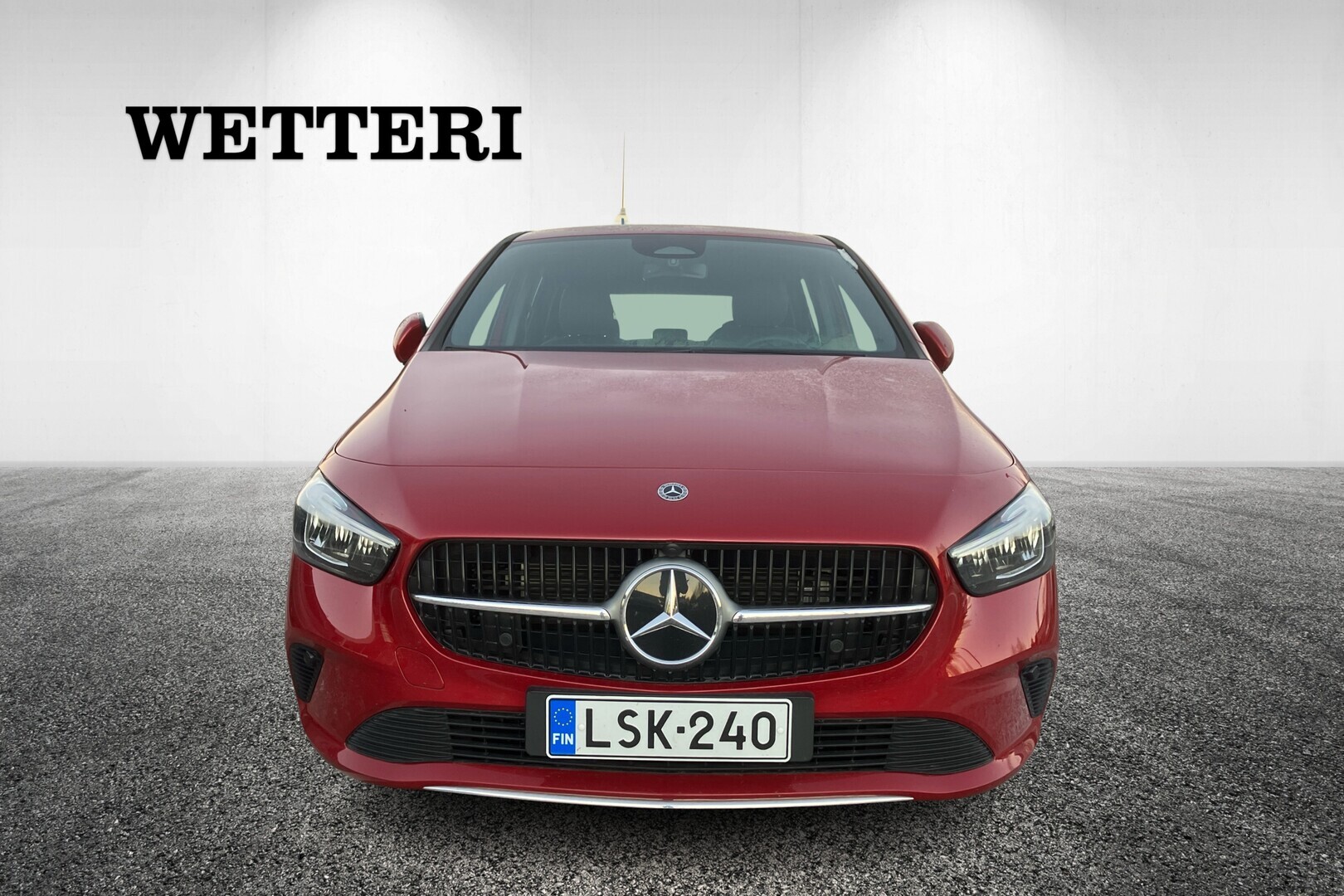 MERCEDES-BENZ B 2023