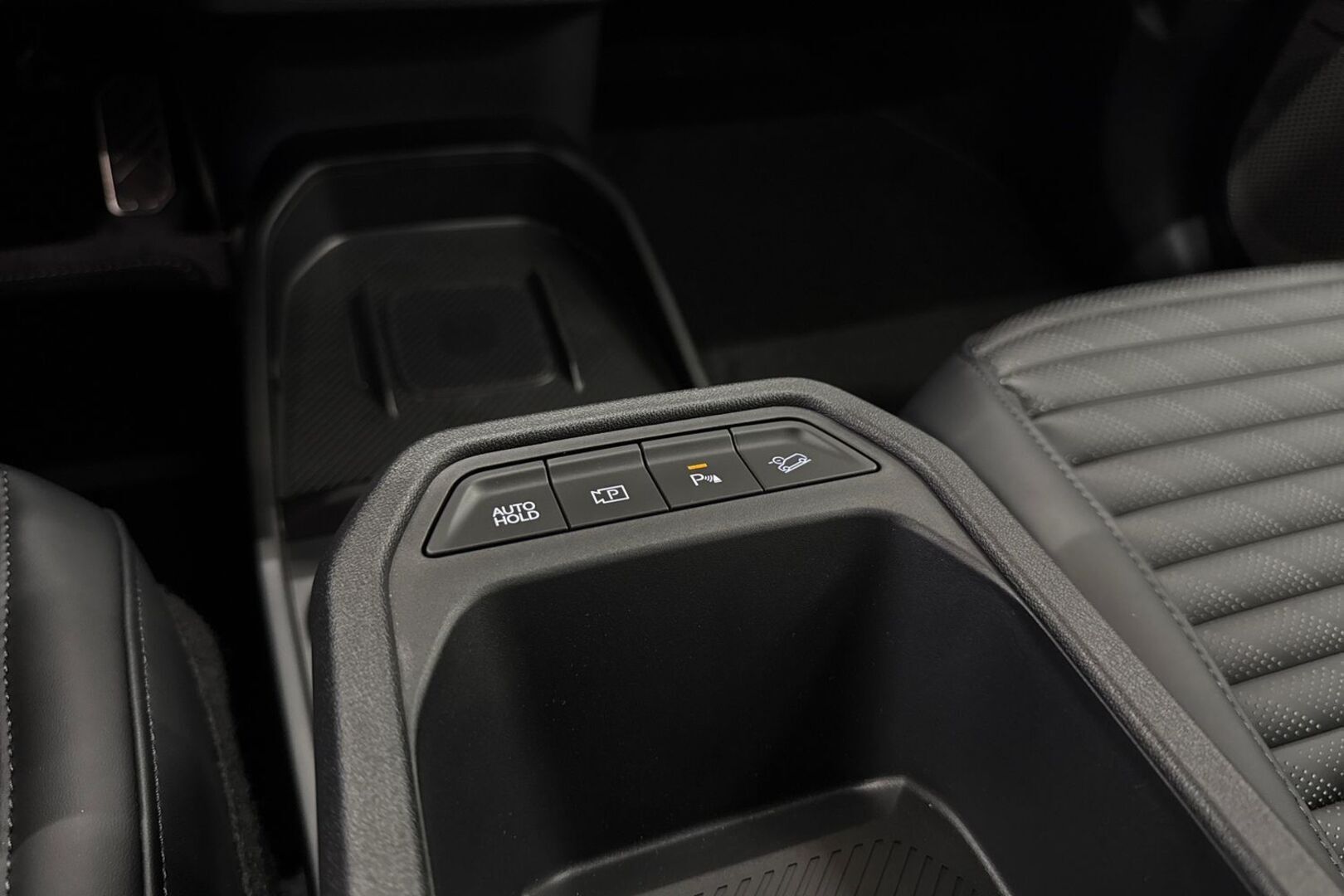 KIA EV4 29