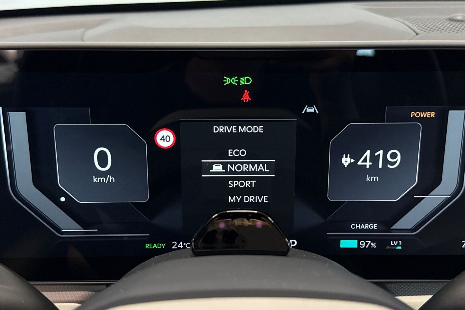 KIA EV4 35