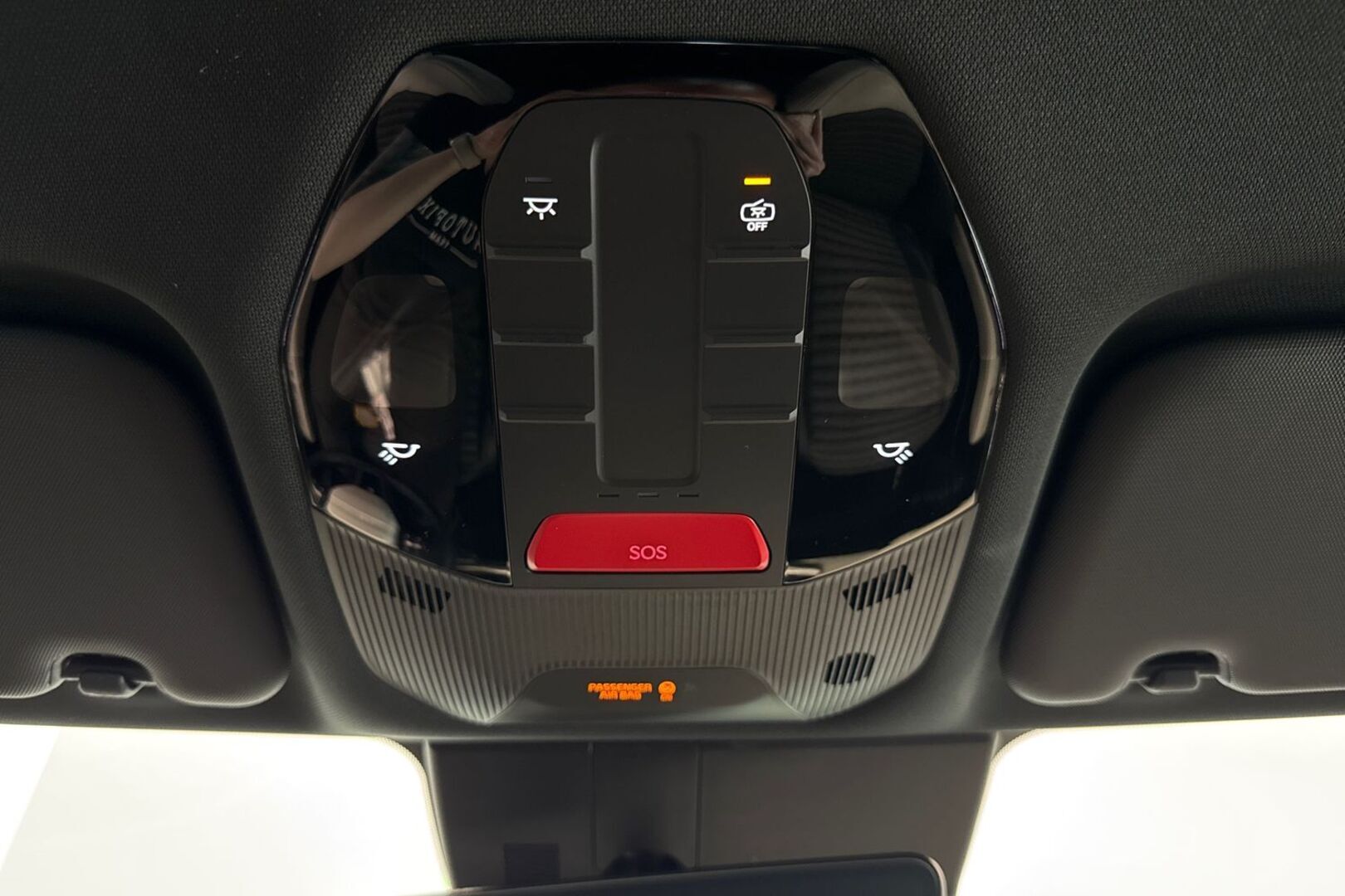 KIA EV4 36
