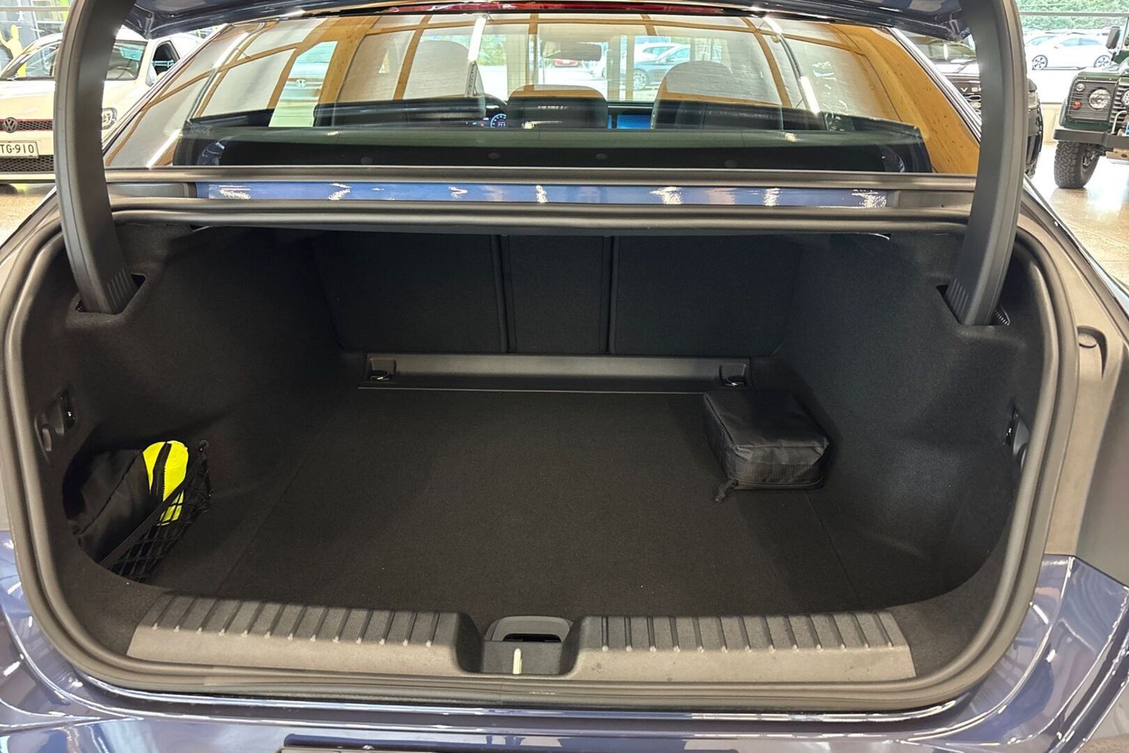 MERCEDES-BENZ C 2026