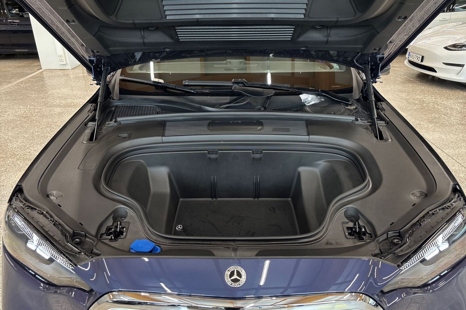 MERCEDES-BENZ C 2026