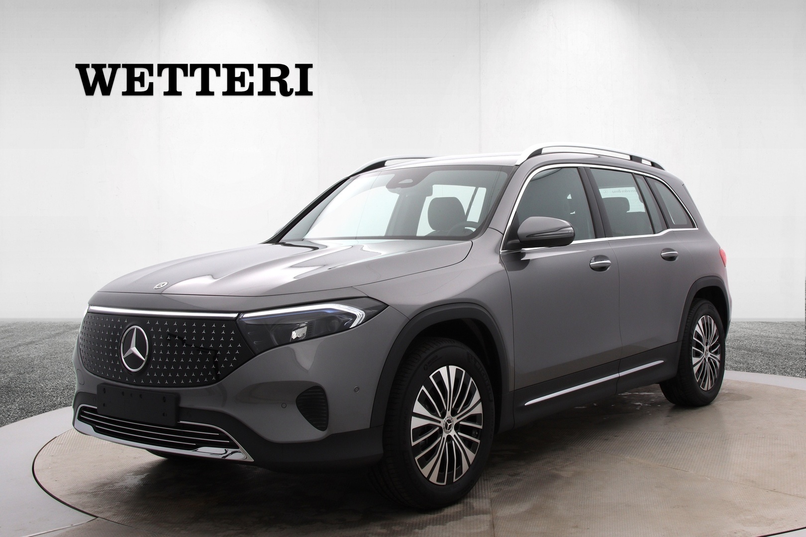 MERCEDES-BENZ EQB 2025