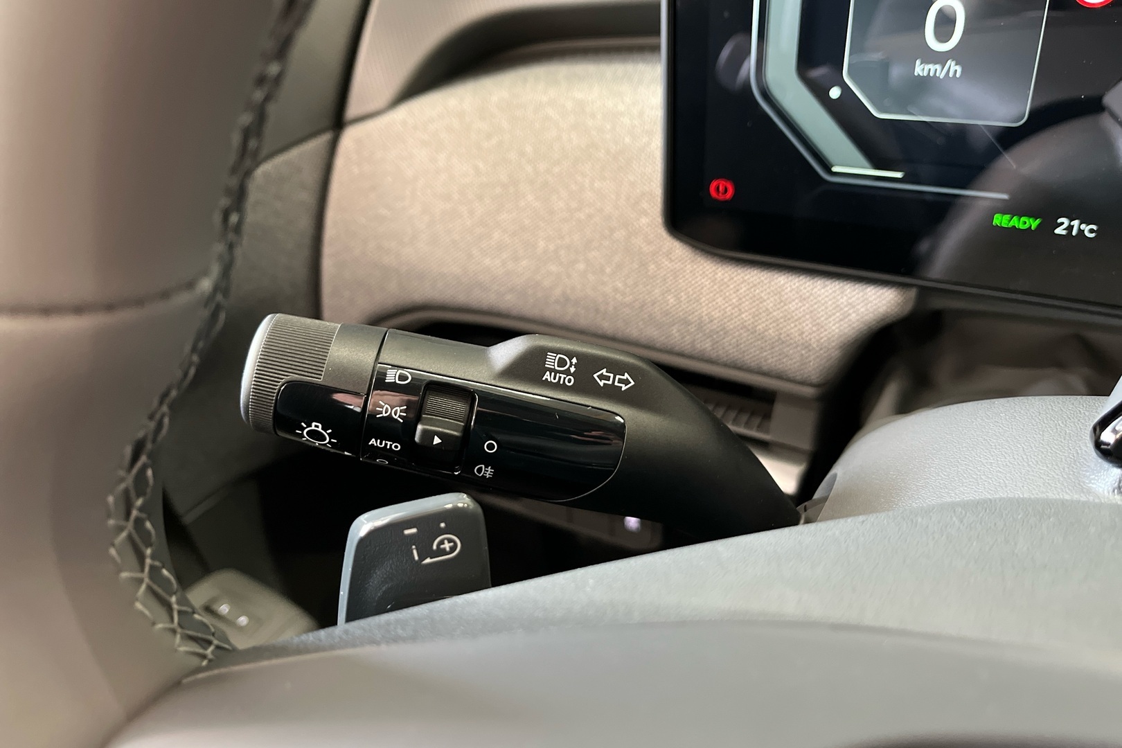KIA EV3 16