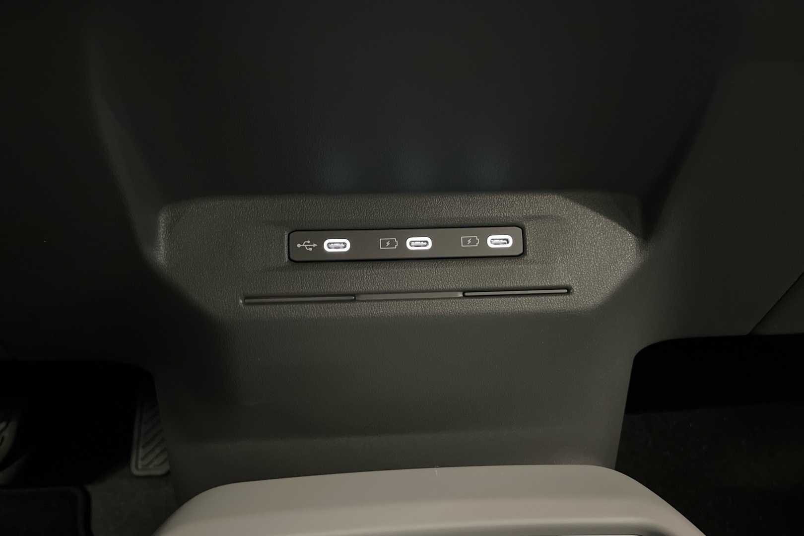 KIA EV3 26