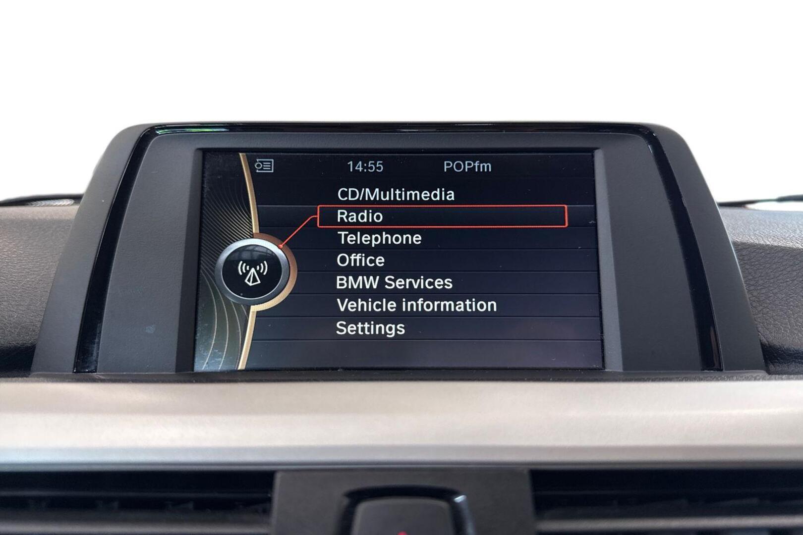 BMW 318 2013