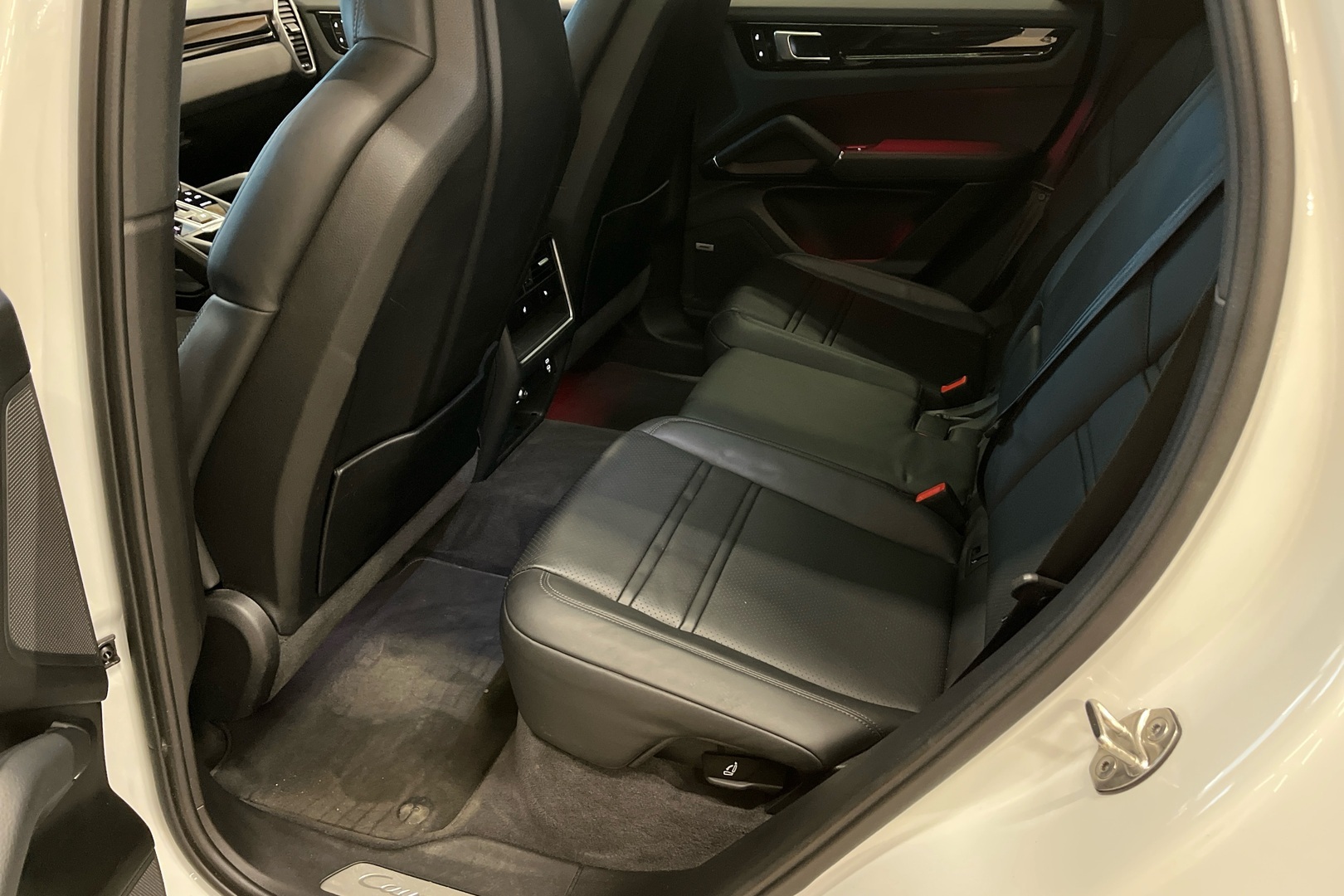 PORSCHE Cayenne 2022