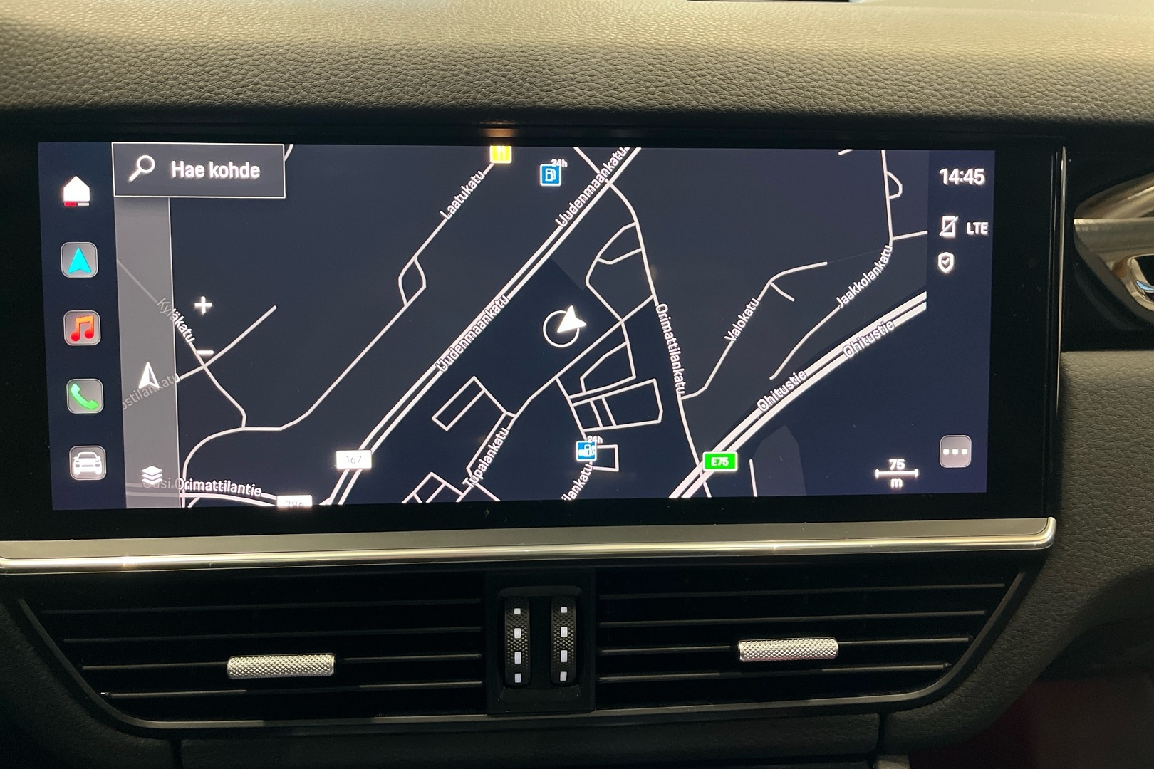 PORSCHE Cayenne 2022