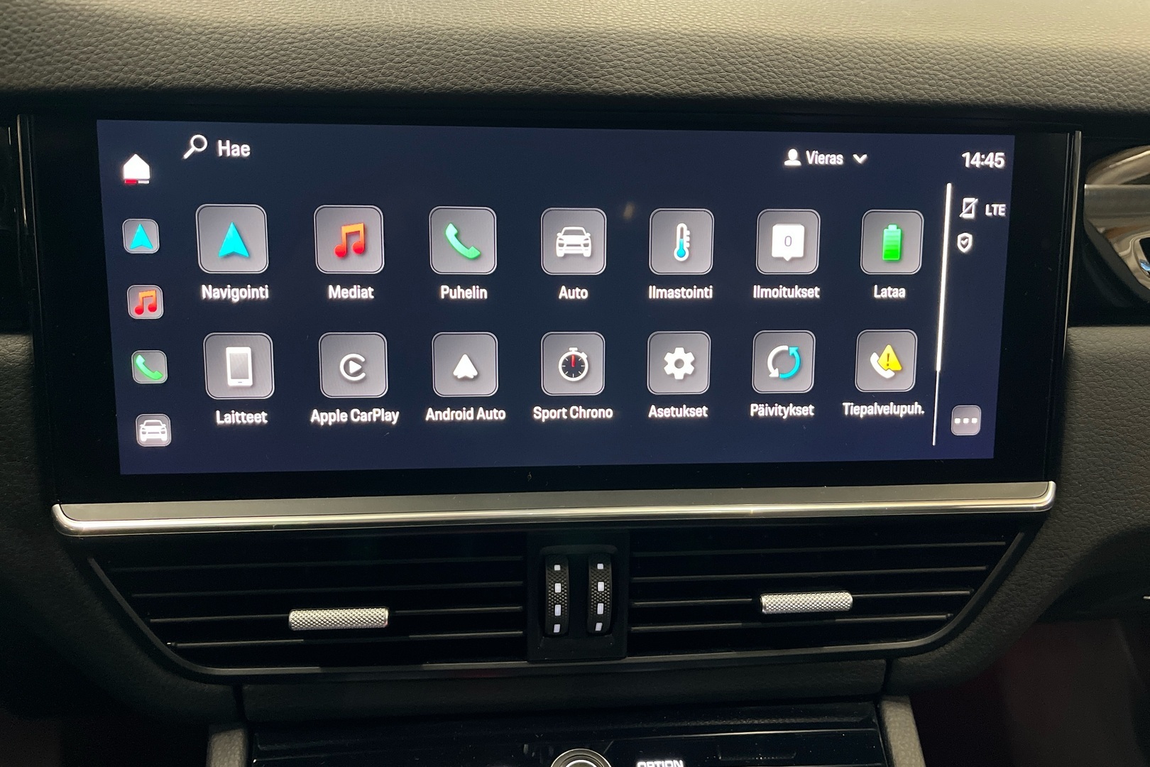 PORSCHE Cayenne 2022