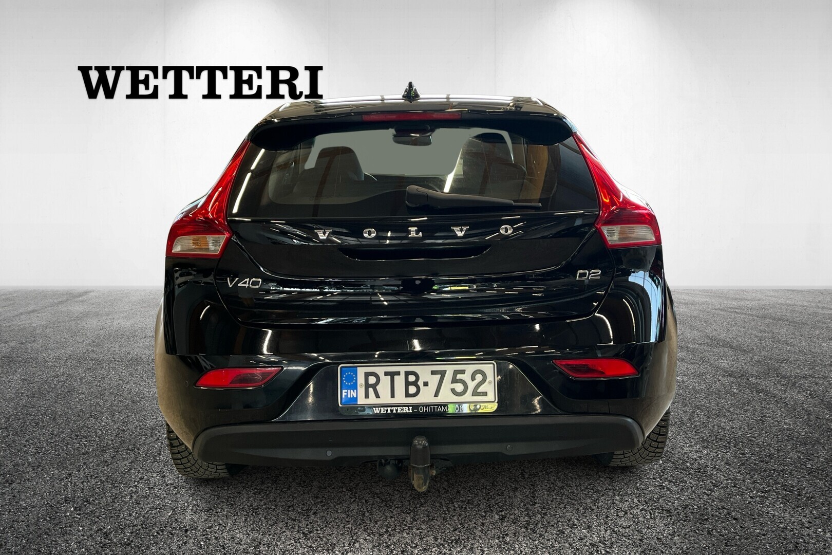 VOLVO V40 2014