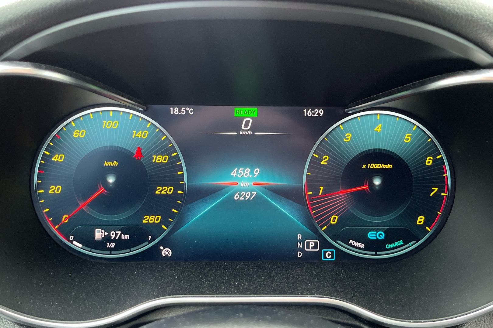 MERCEDES-BENZ C 2021