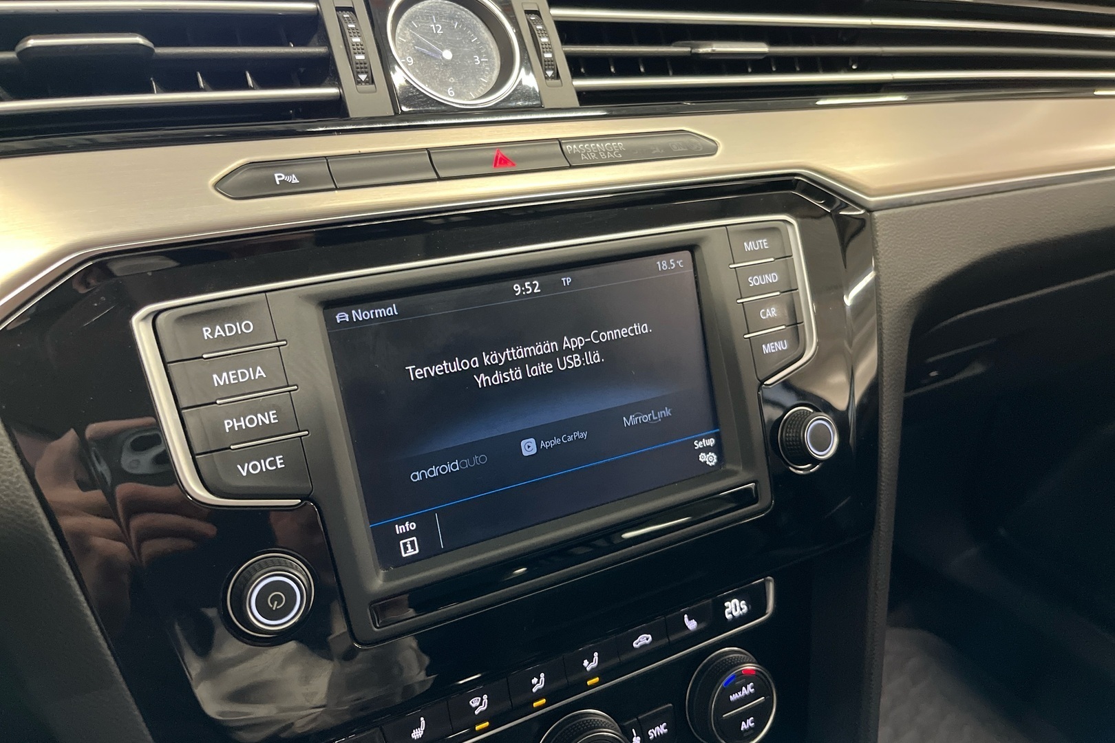 VOLKSWAGEN Passat 2017