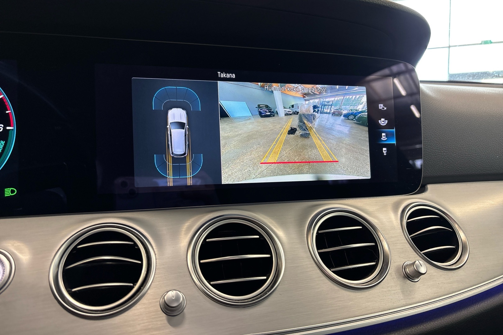 MERCEDES-BENZ E 2021